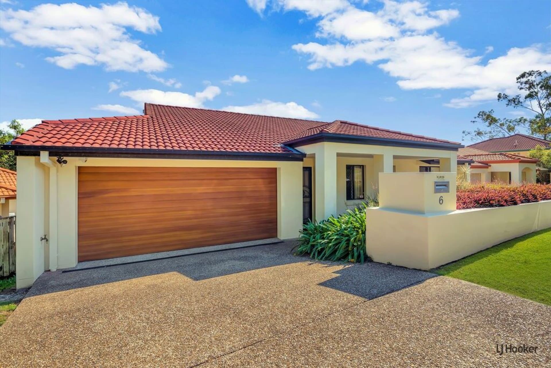 6 Numalla Court Elanora QLD, Elanora - Thumbnail 3