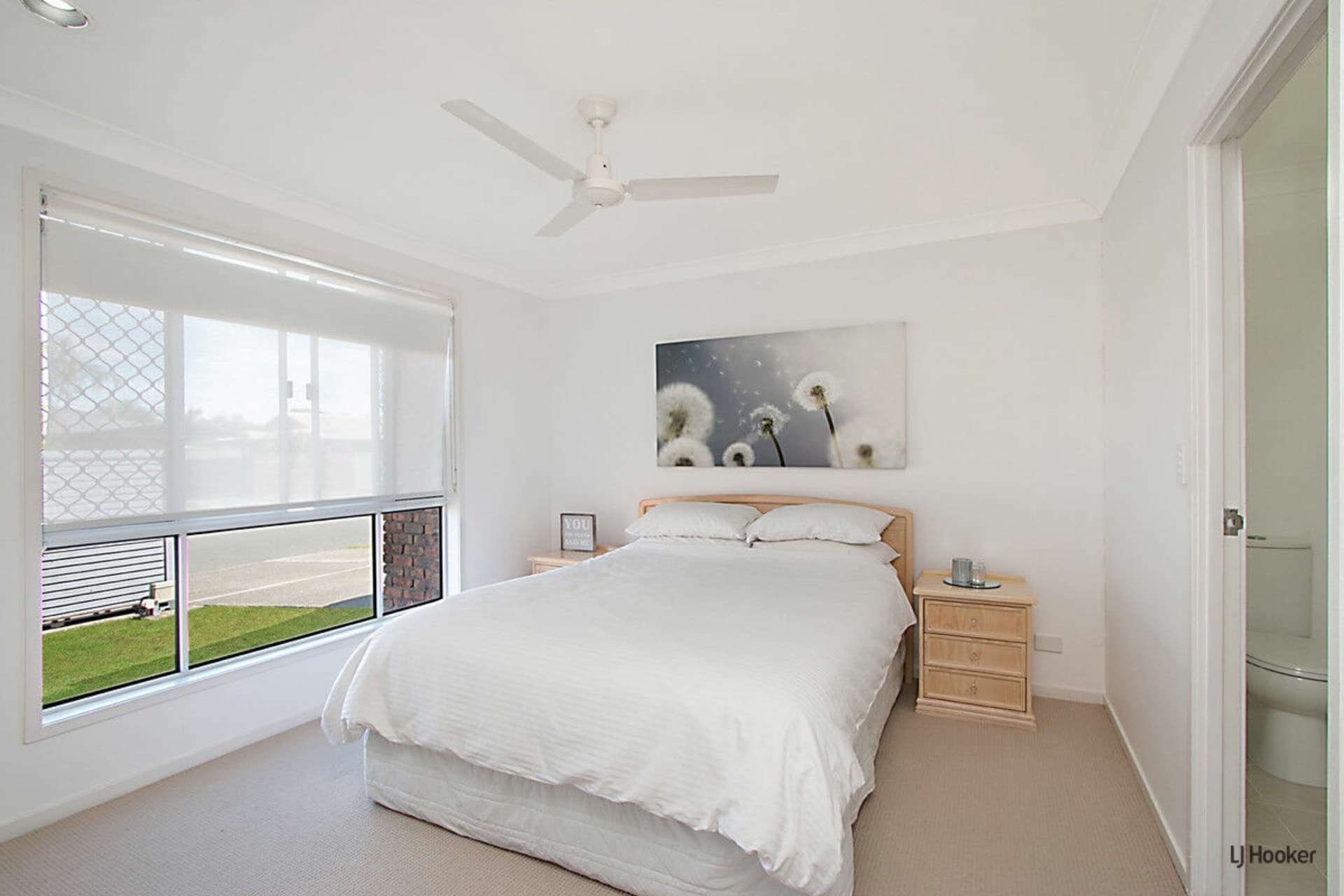 22 Avocado Street Elanora QLD, Elanora - Thumbnail 4