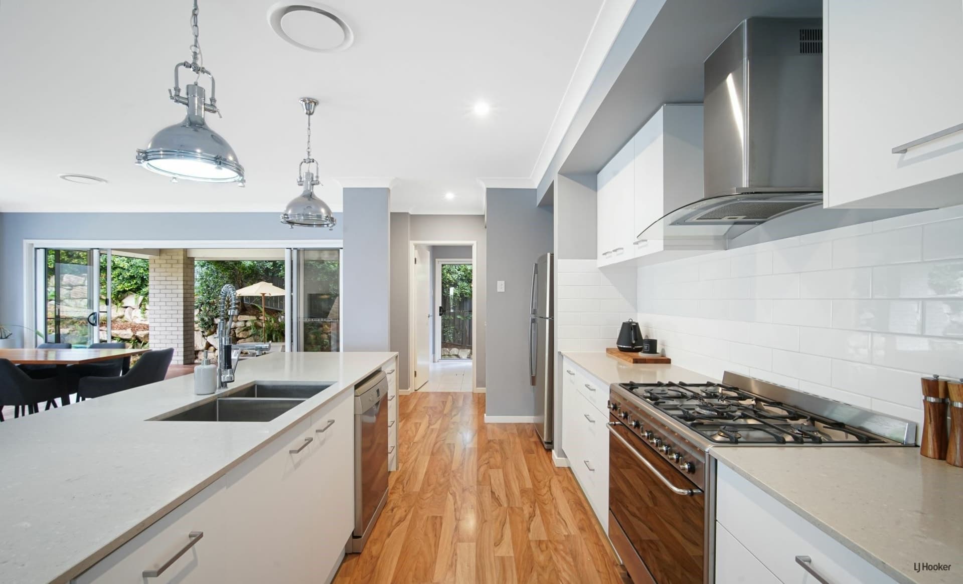 11 Barlee Court Elanora QLD, Elanora - Thumbnail 4