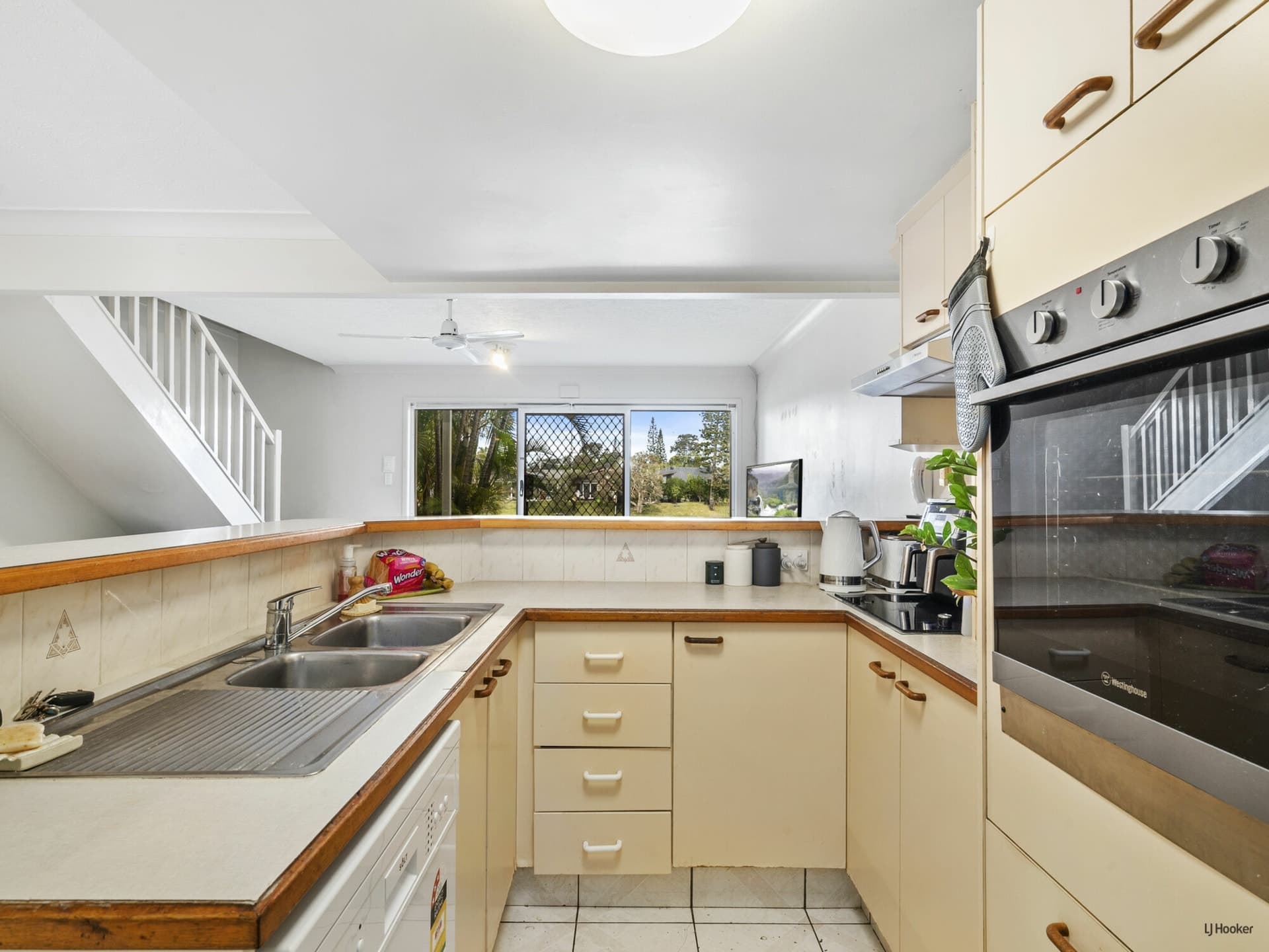 159/2 Coolgardie Street Elanora QLD, Elanora - Thumbnail 4