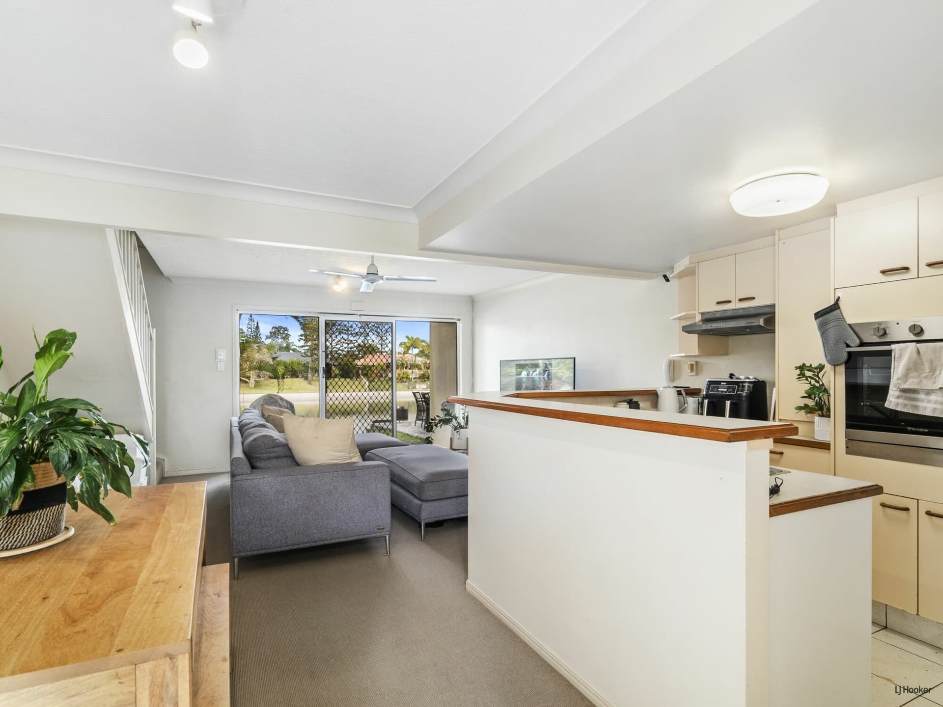 159/2 Coolgardie Street Elanora QLD, Elanora - Thumbnail 5