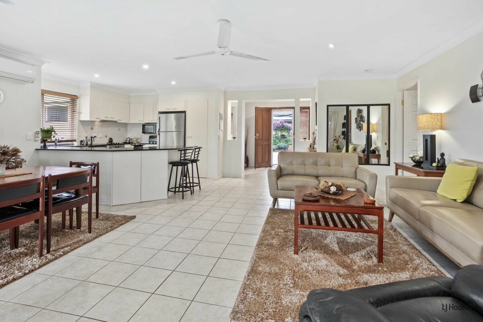 37 Hibertia Avenue Elanora QLD, Elanora - Thumbnail 5
