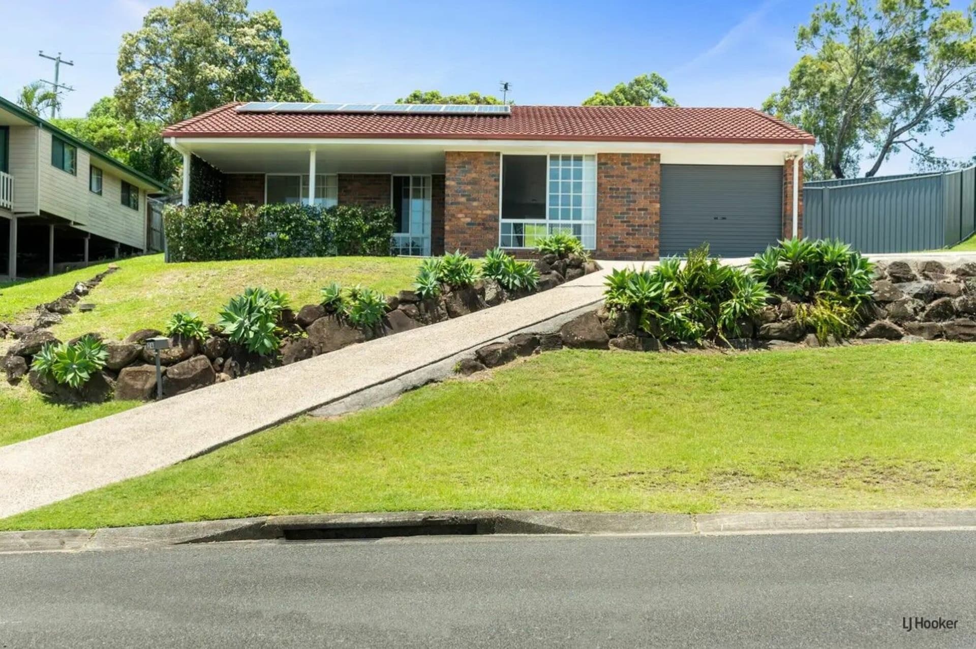 24 Zinnea Street Elanora QLD, Elanora - Thumbnail 3