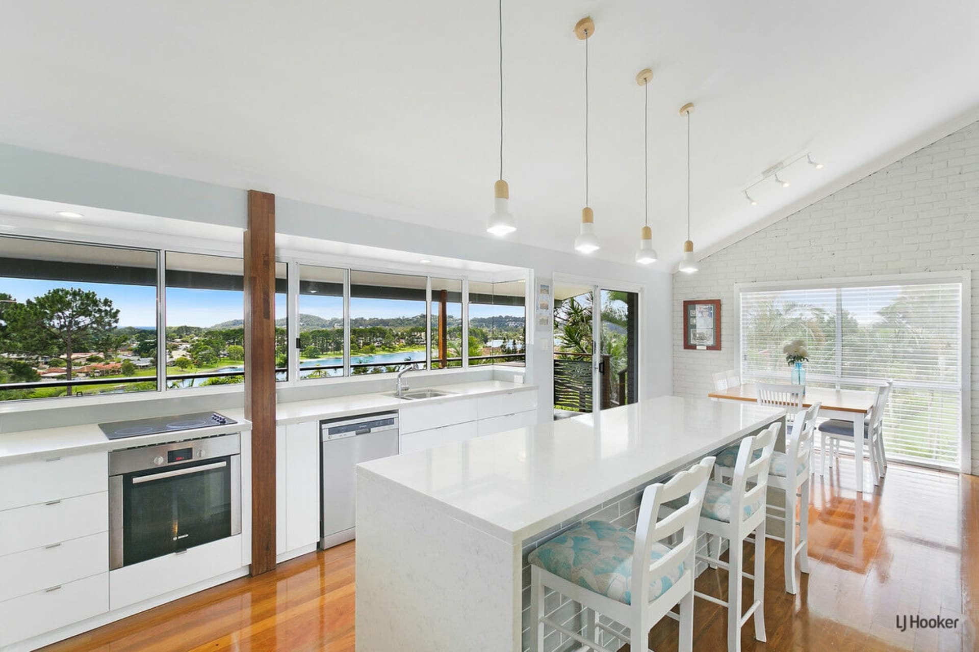 9 Jandakot Court Elanora QLD, Elanora - Thumbnail 4