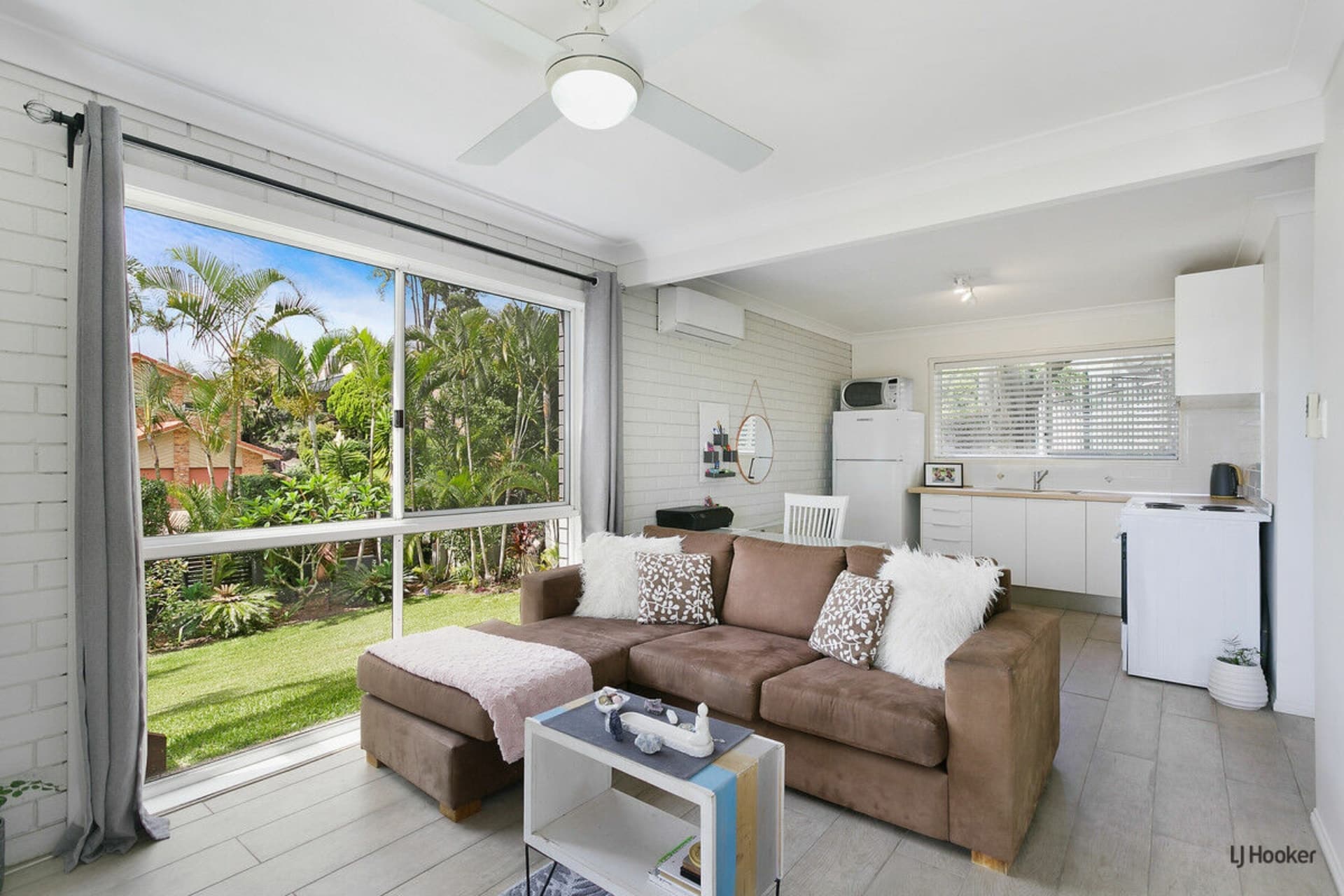 9 Jandakot Court Elanora QLD, Elanora - Thumbnail 6