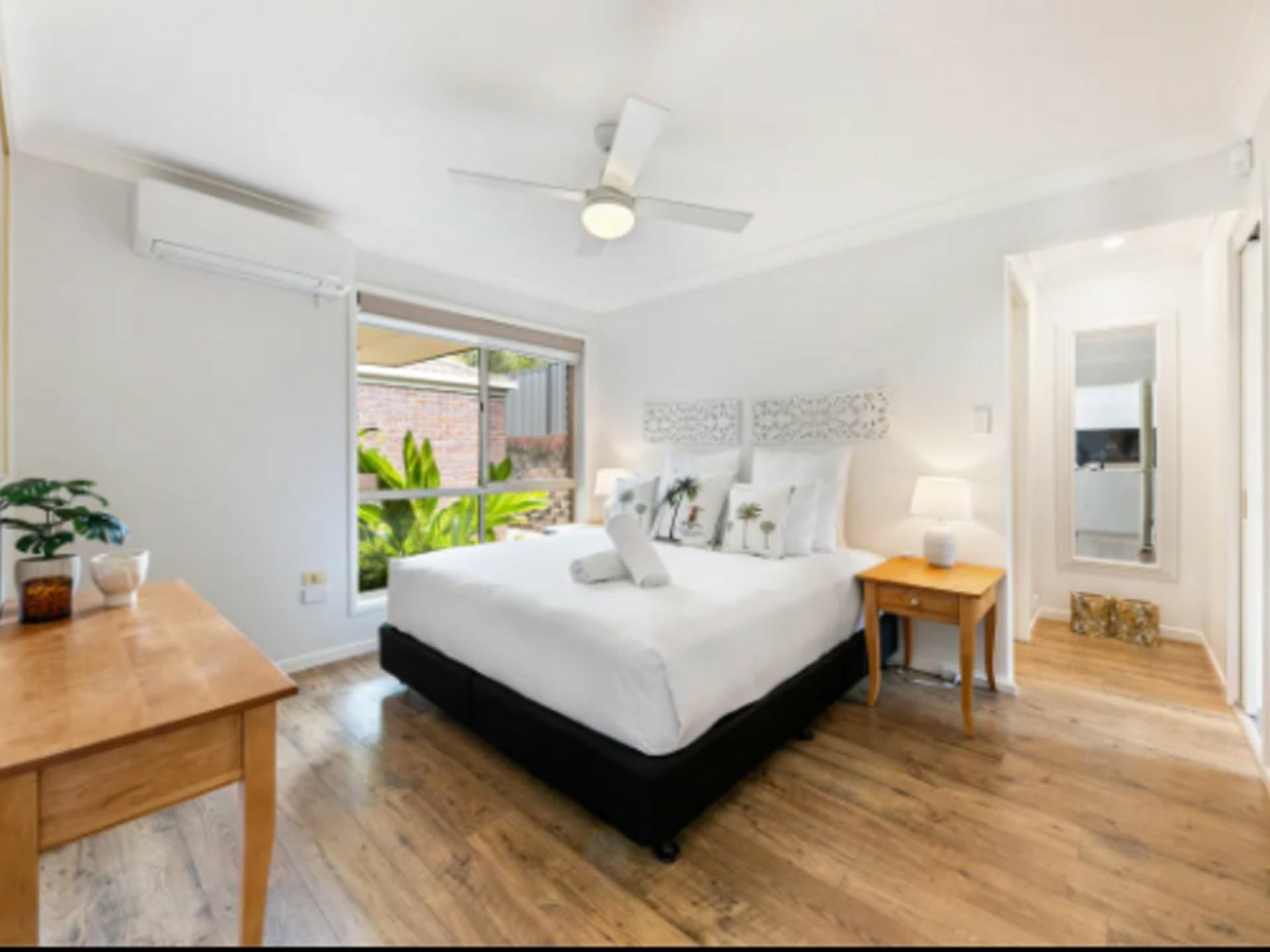 3 Goldvilla Drive Elanora QLD, Elanora - Thumbnail 3