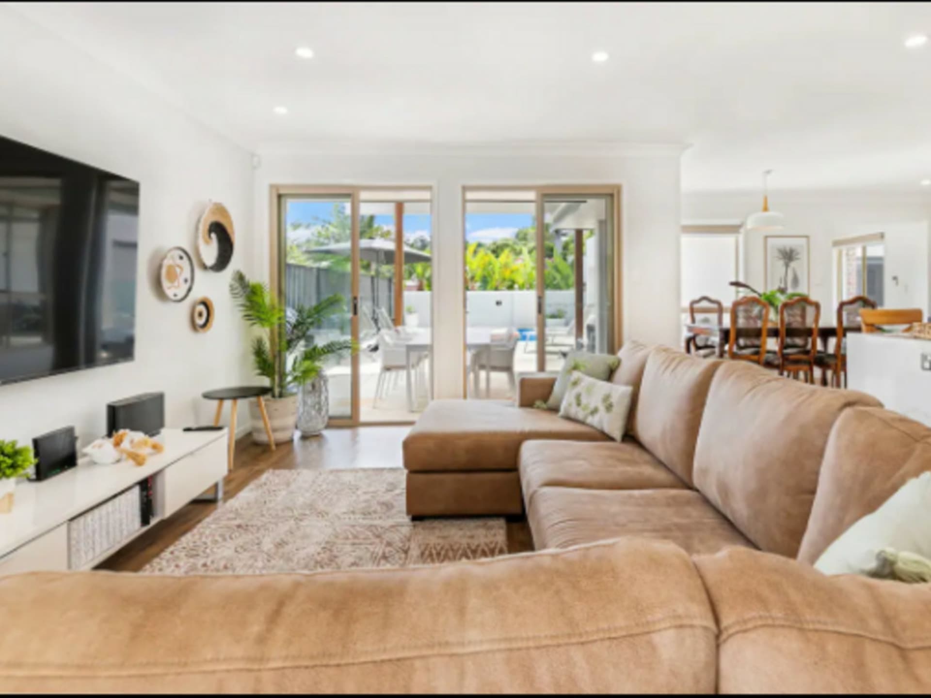 3 Goldvilla Drive Elanora QLD, Elanora - Thumbnail 4