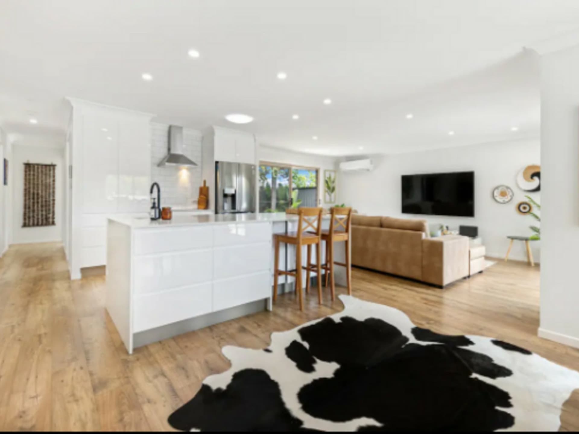 3 Goldvilla Drive Elanora QLD, Elanora - Thumbnail 5