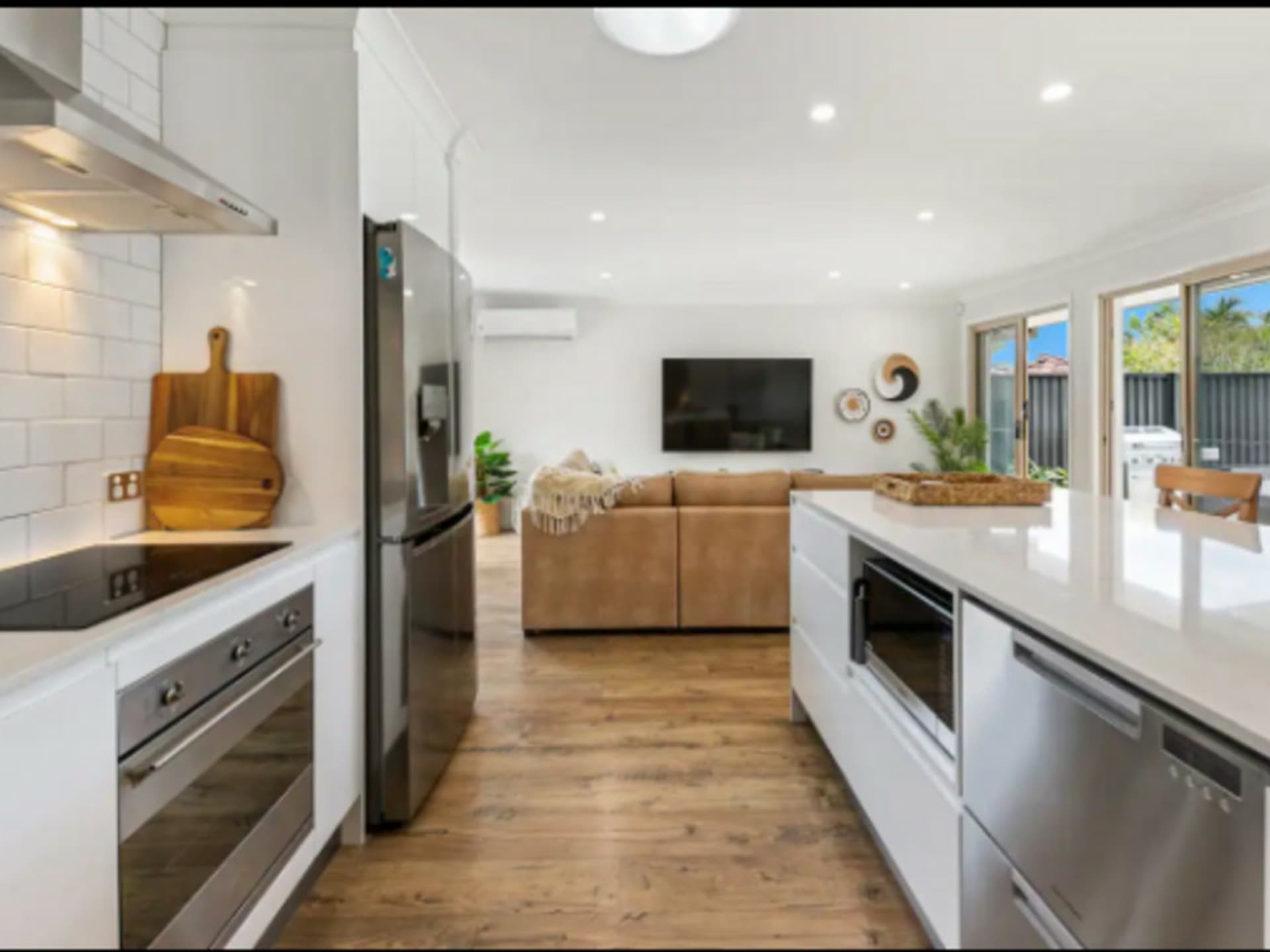 3 Goldvilla Drive Elanora QLD, Elanora - Thumbnail 6