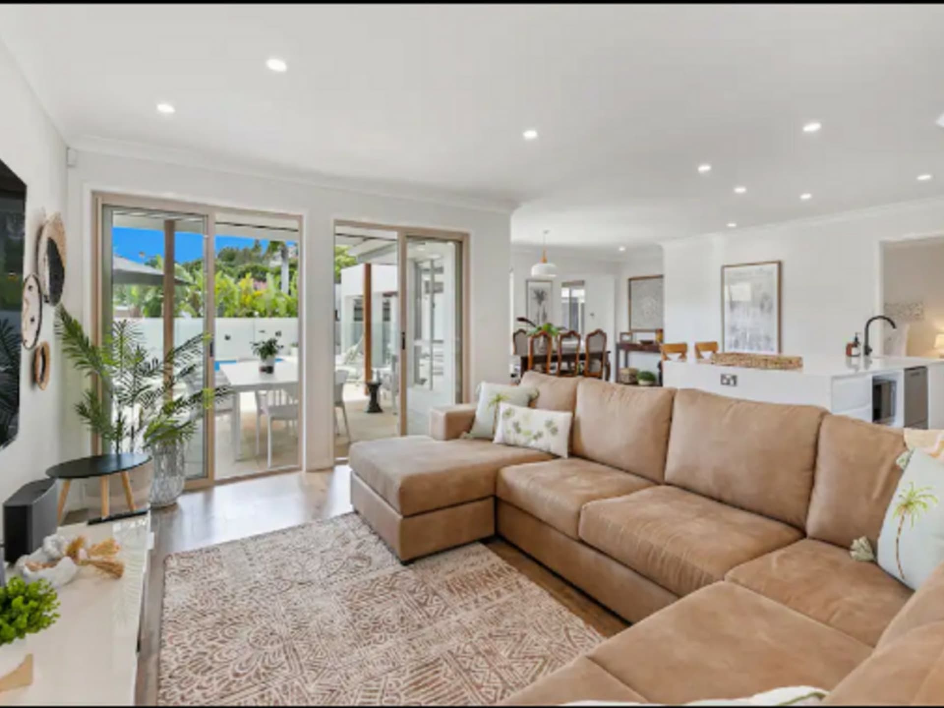 3 Goldvilla Drive Elanora QLD, Elanora - Thumbnail 7