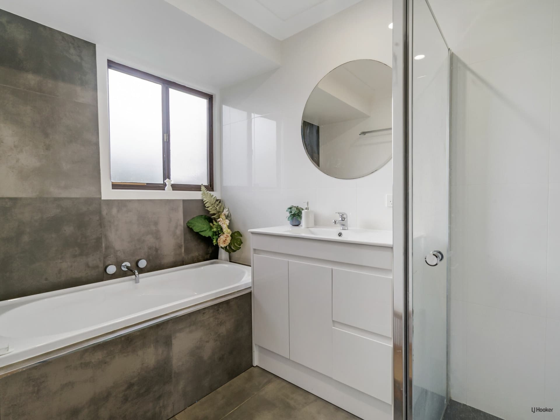 8 Darnel Street Elanora QLD, Elanora - Thumbnail 4