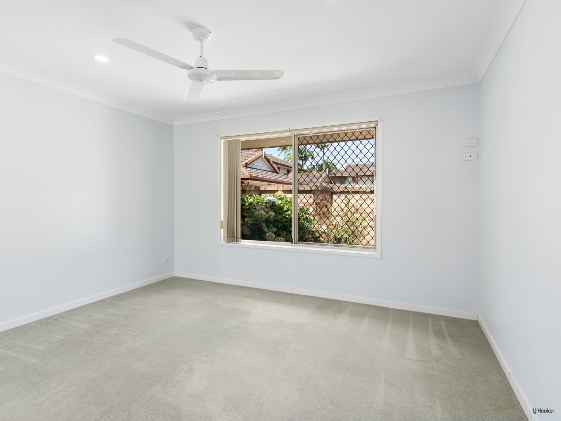 1/6 Cupania Place Elanora QLD, Elanora - Image 1