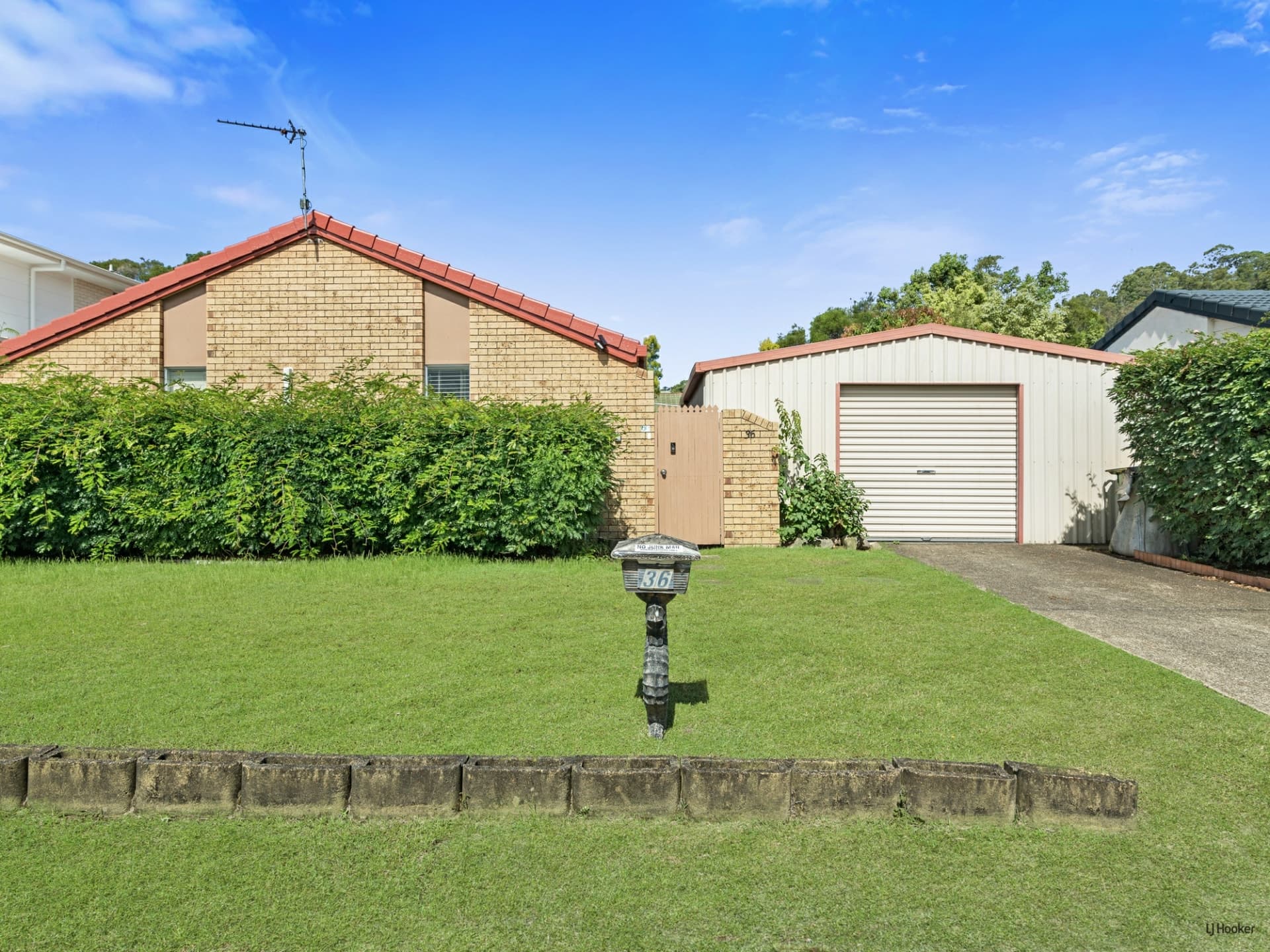 36 Seabrook Street Elanora QLD, Elanora - Thumbnail 2