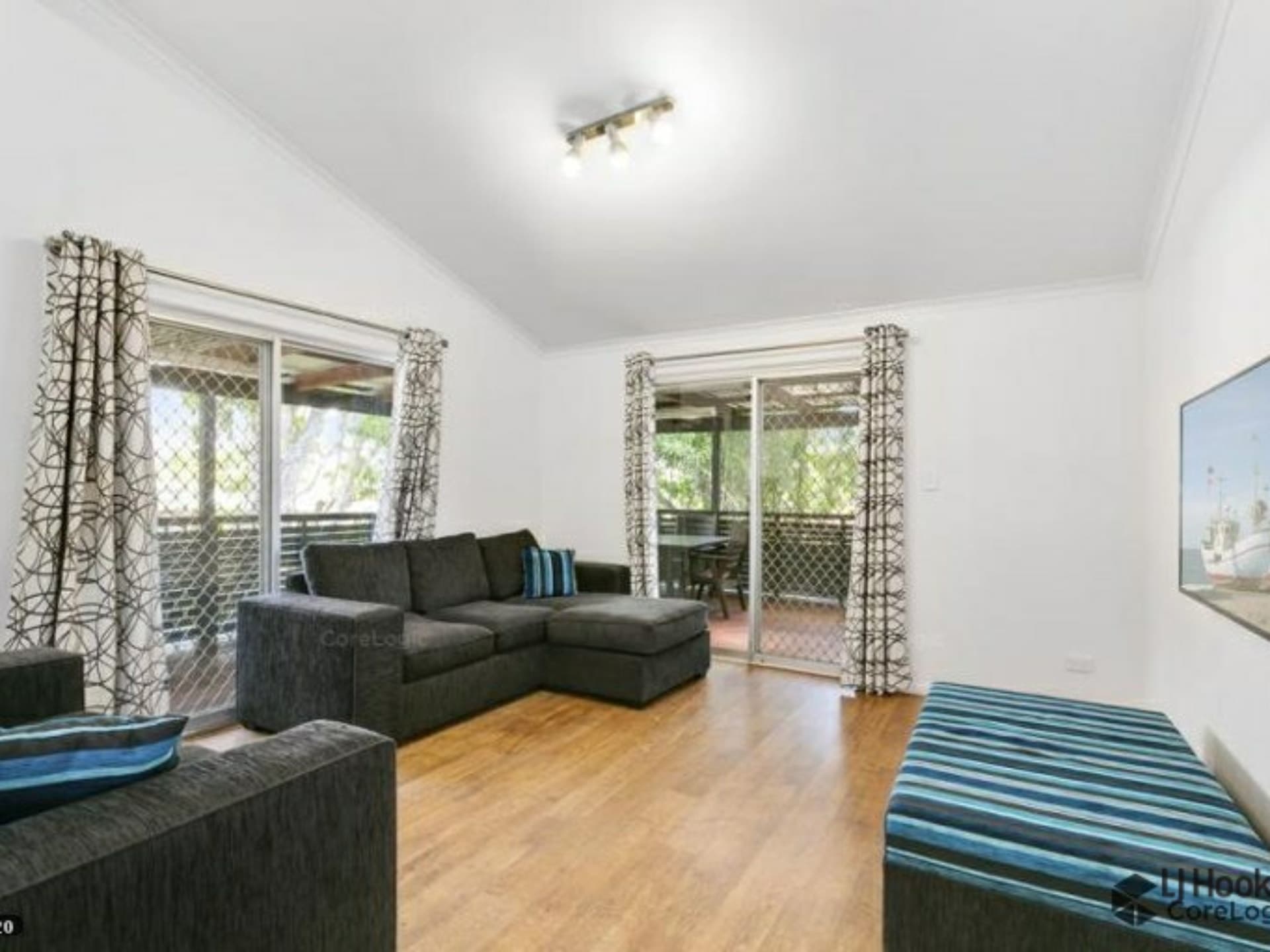 3/3 Daisy Street Elanora QLD, Elanora - Thumbnail 4