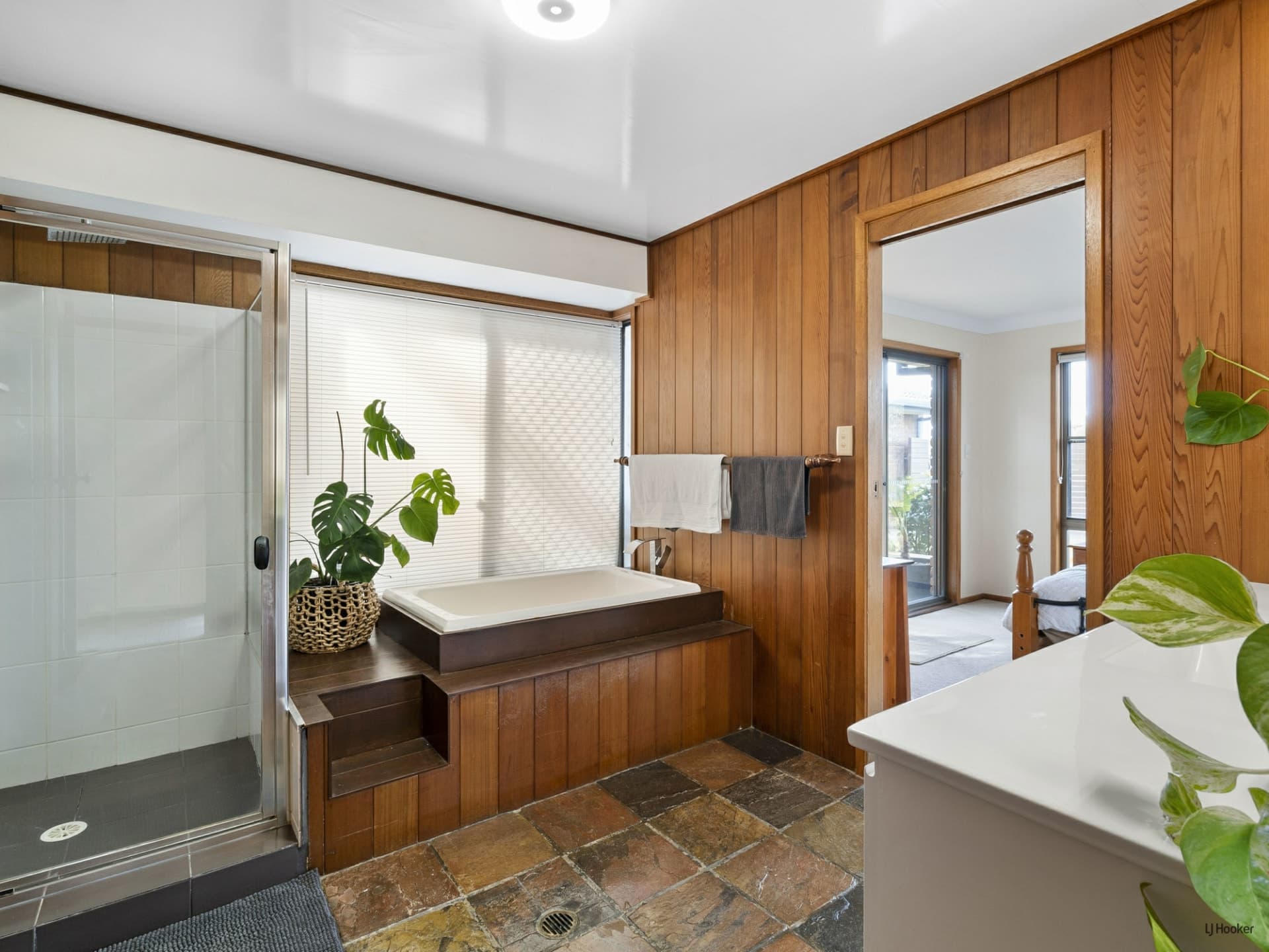 27 Pinon Close Elanora QLD, Elanora - Thumbnail 7