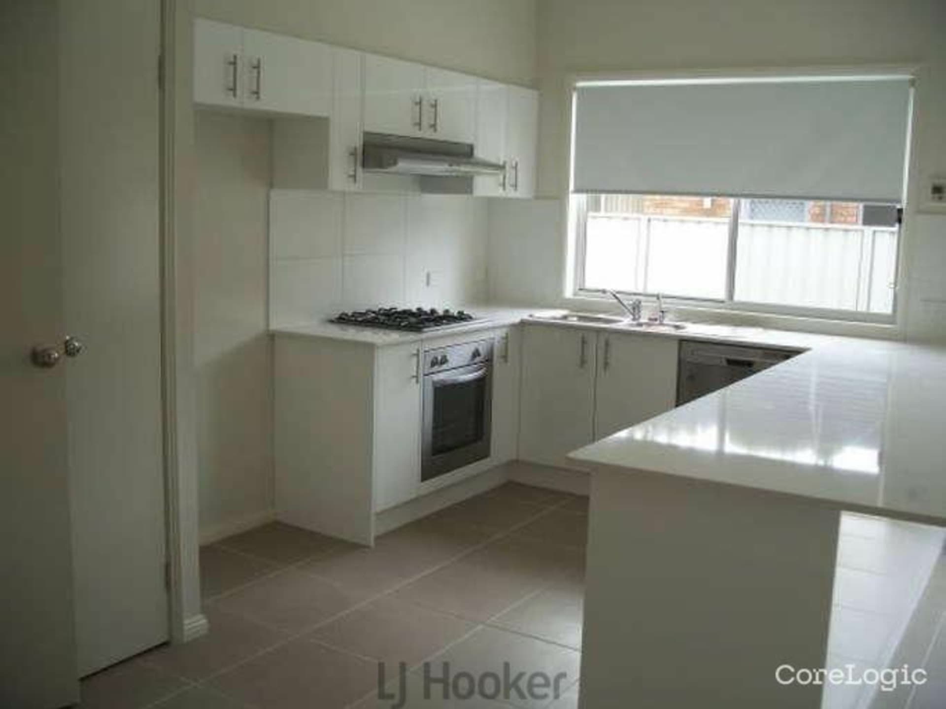 8 Cherry Road Eleebana NSW, Eleebana - Thumbnail 2