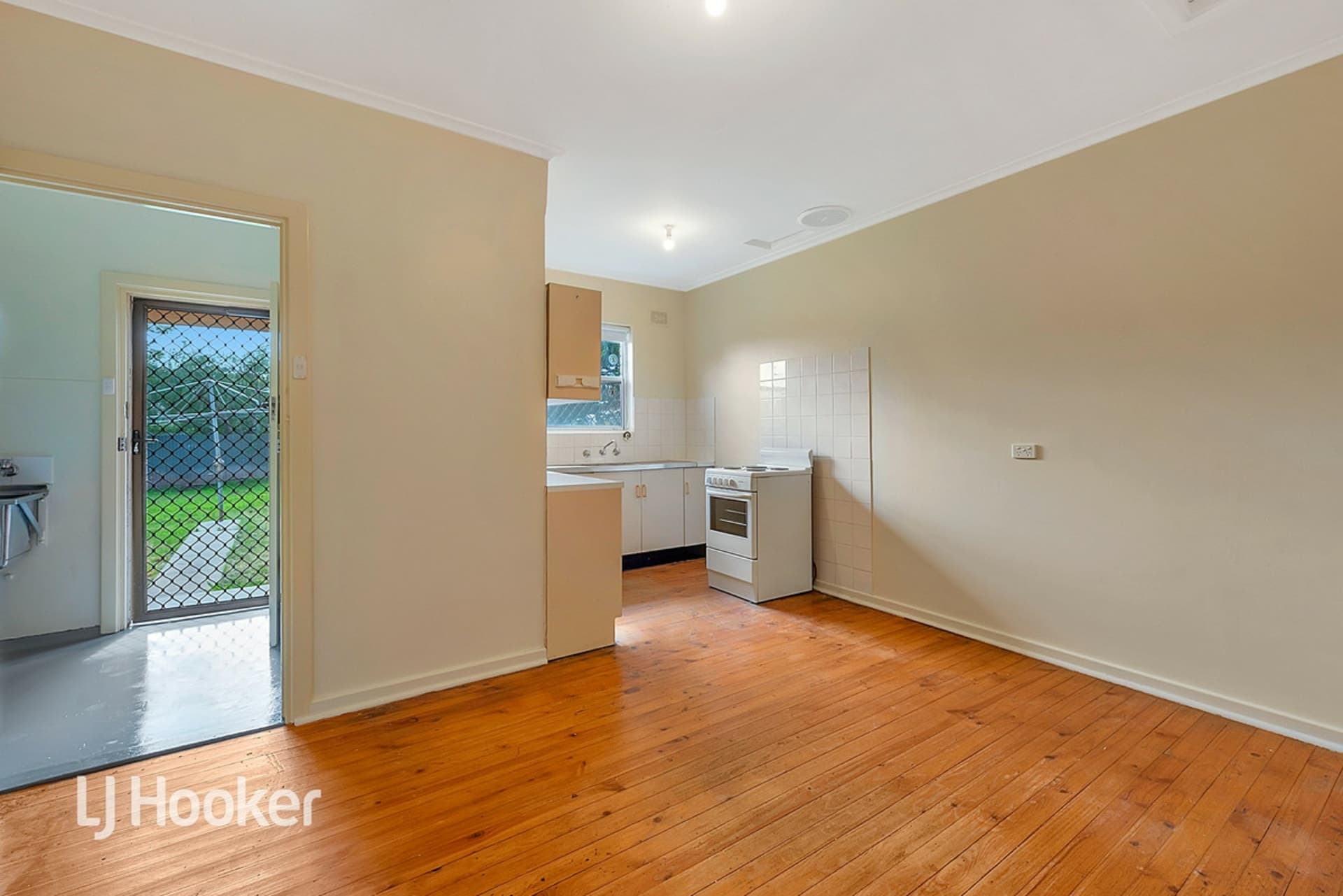 17 Forrestal Road Elizabeth Downs SA, Elizabeth Downs - Thumbnail 7