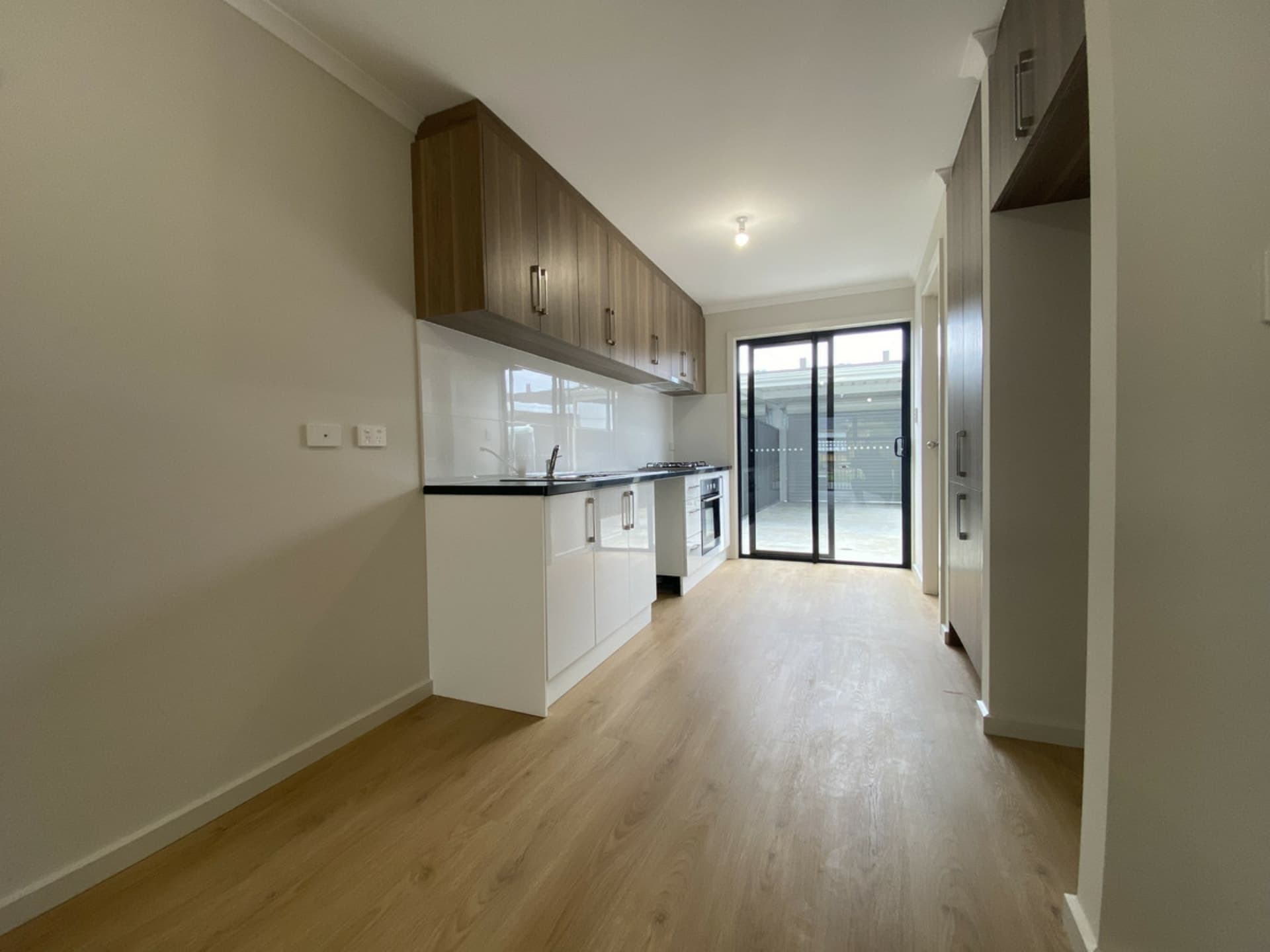42/5 Campbell Road Elizabeth Downs SA, Elizabeth Downs - Thumbnail 2