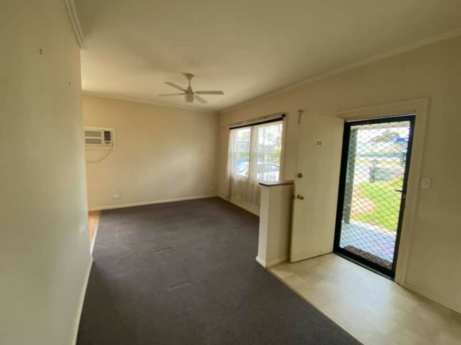 31 Hamblynn Road Elizabeth Downs SA, Elizabeth Downs - Thumbnail 3