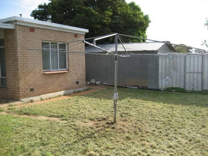 93 Hogarth Road Elizabeth South SA, Elizabeth South - Thumbnail 2