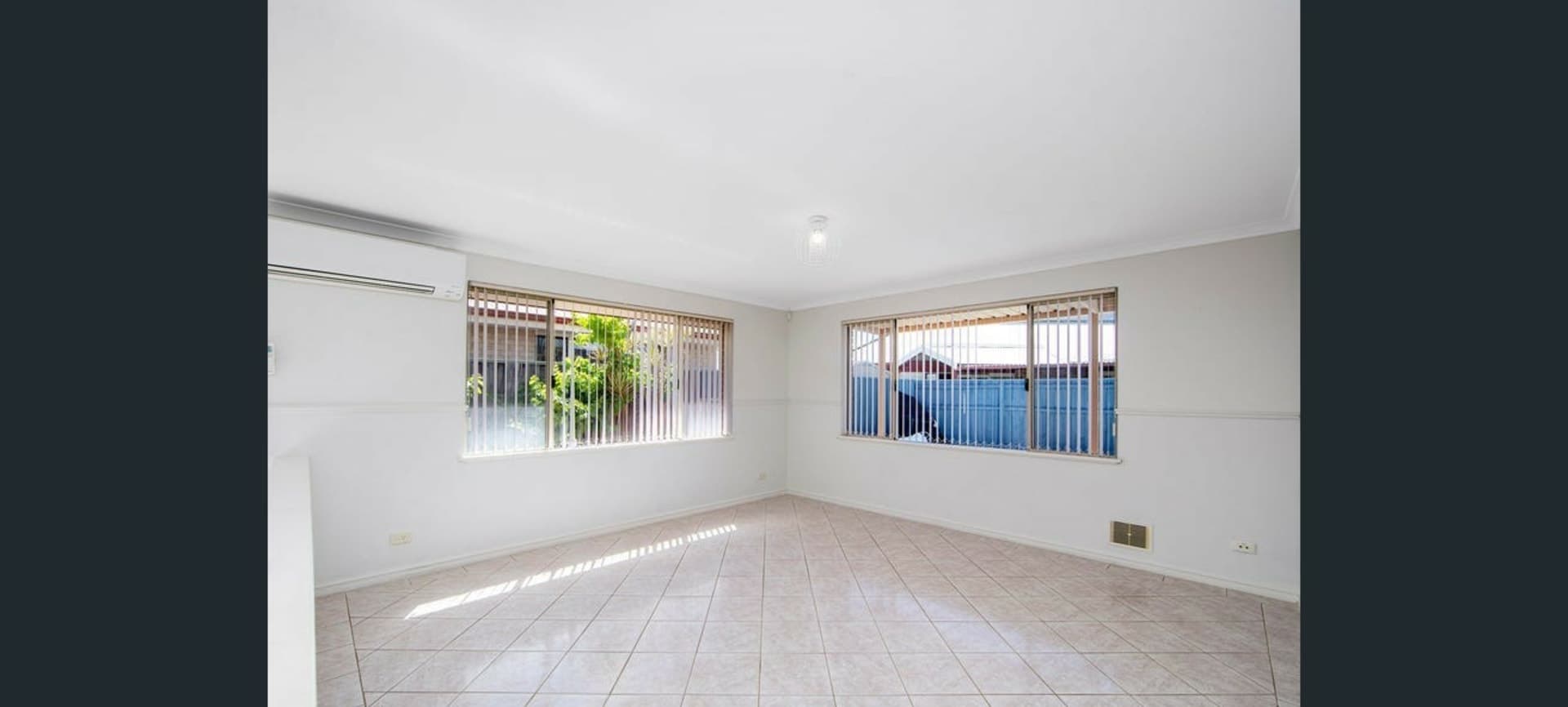 5 Anna Plains Cir Ellenbrook WA, Ellenbrook - Thumbnail 2