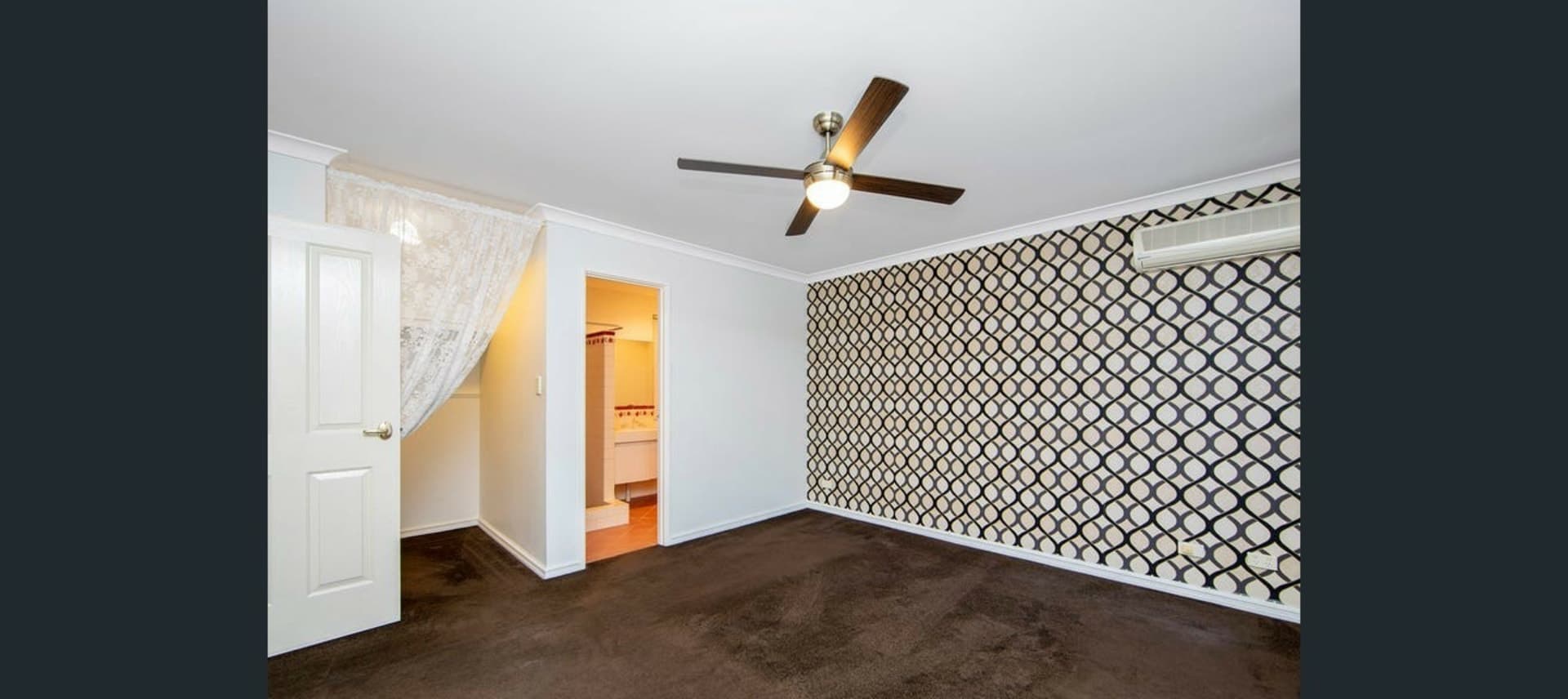 5 Anna Plains Cir Ellenbrook WA, Ellenbrook - Thumbnail 3