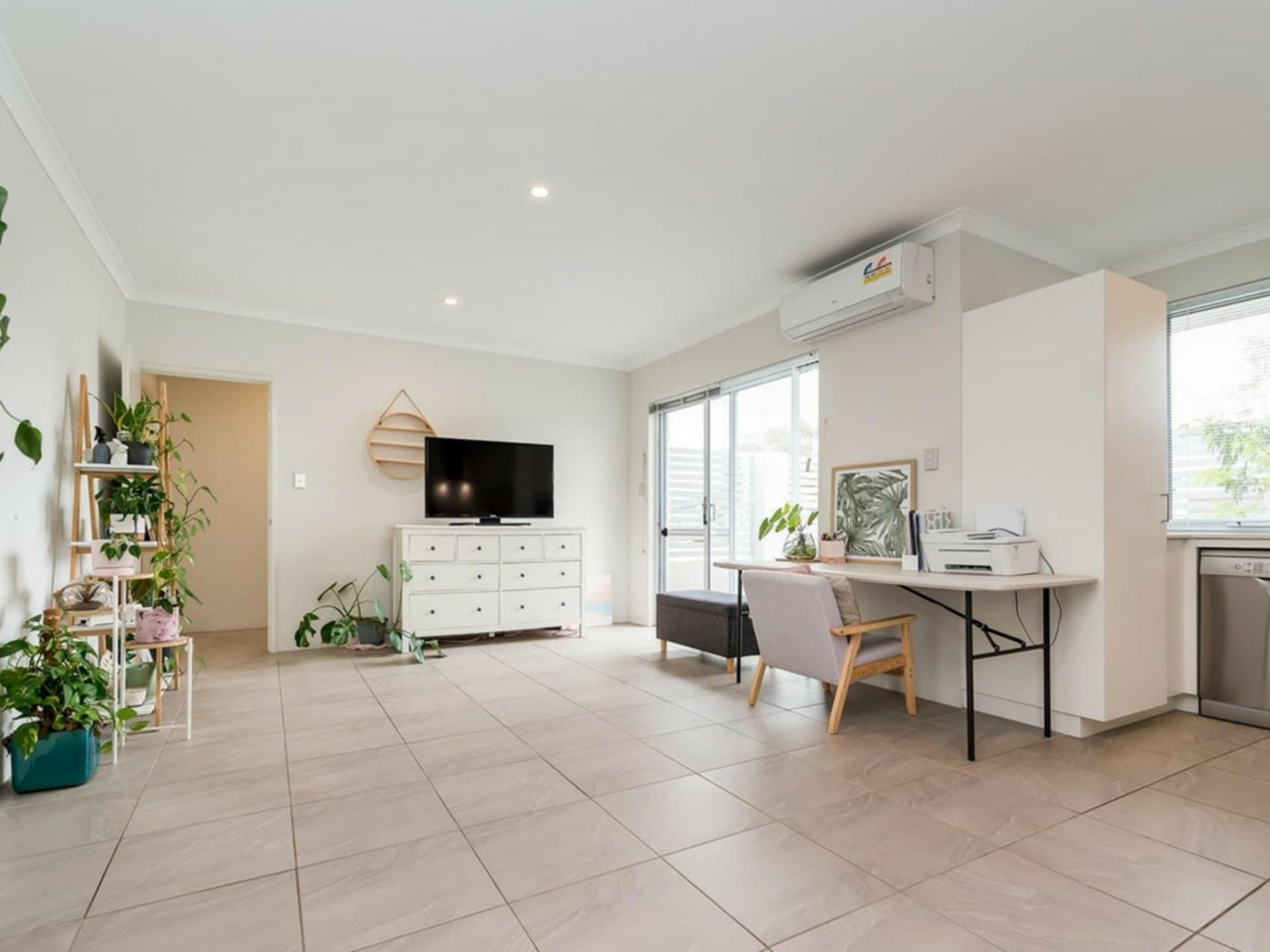 8a Ensign Way Ellenbrook WA, Ellenbrook - Image 1