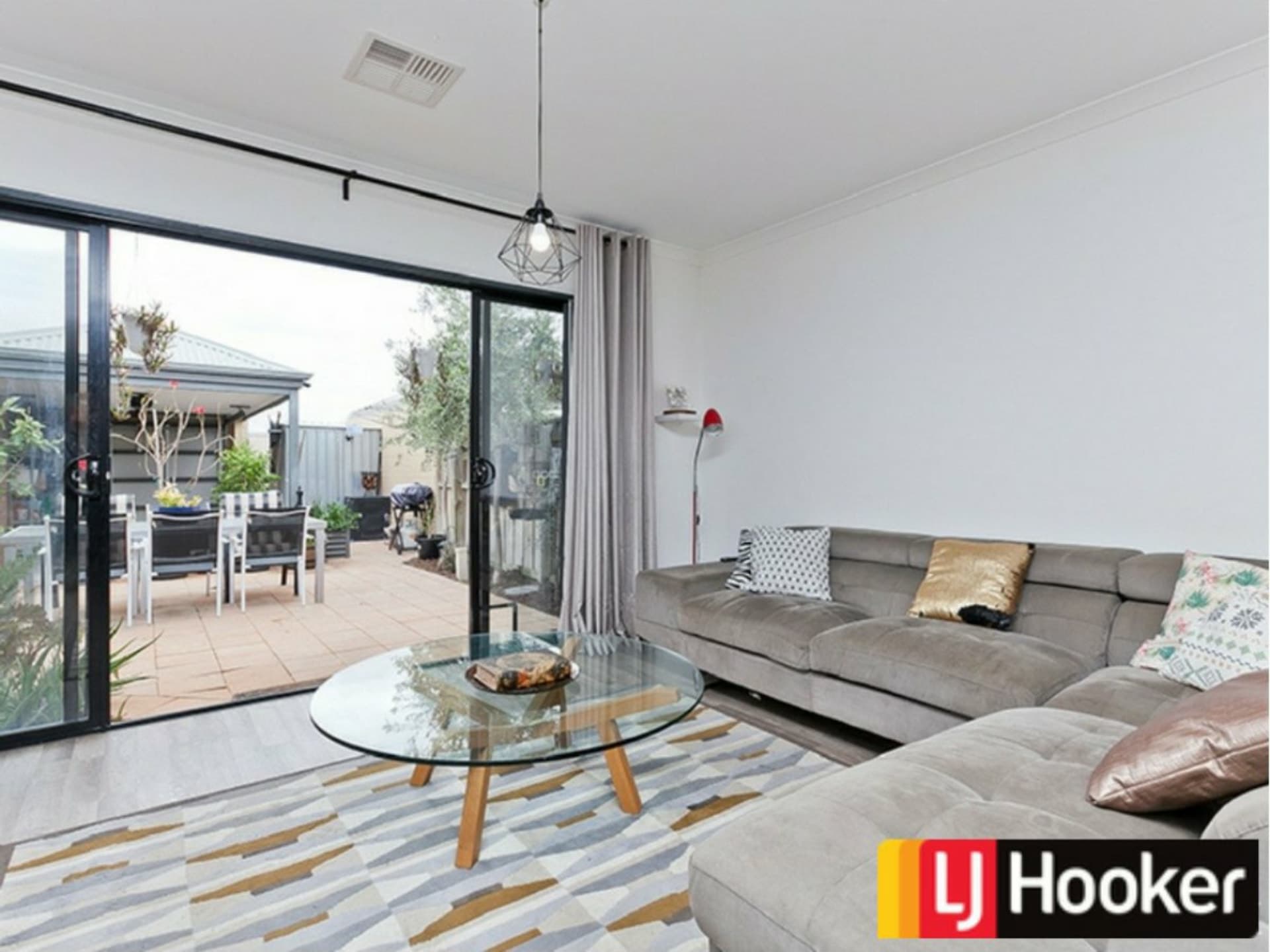 27 Shepherd Avenue Ellenbrook WA, Ellenbrook - Thumbnail 3