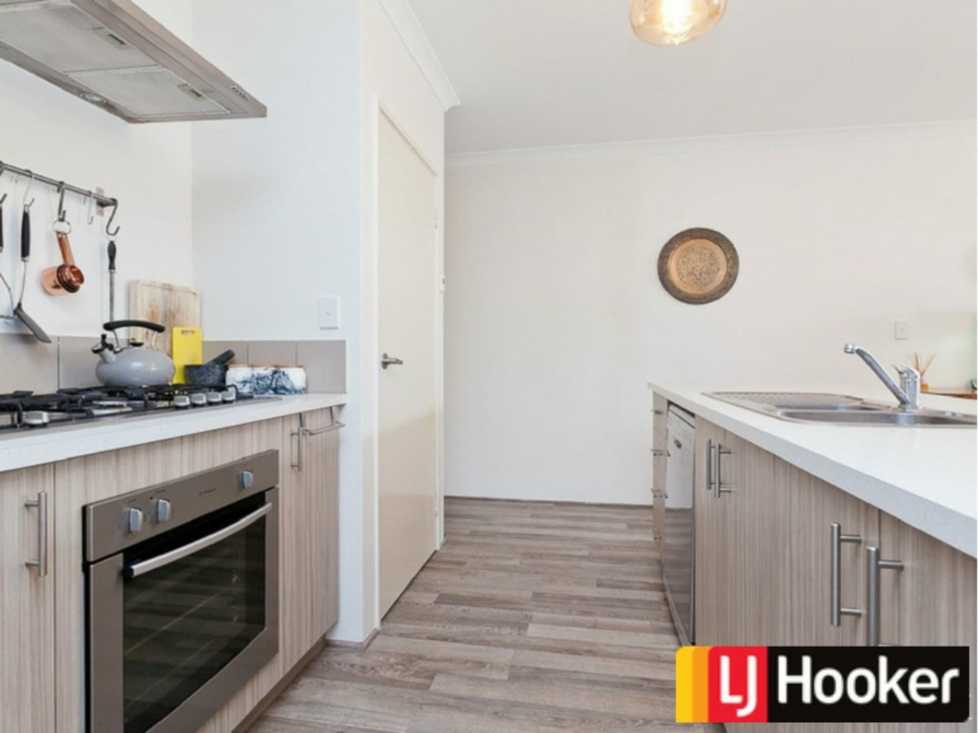 27 Shepherd Avenue Ellenbrook WA, Ellenbrook - Thumbnail 5
