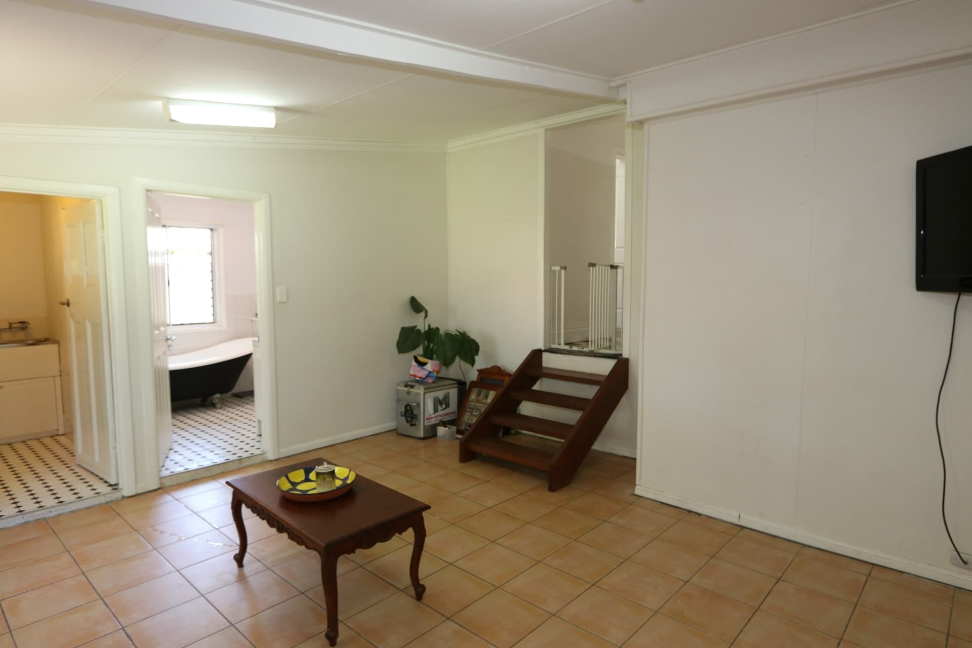 79 Anakie Street Emerald QLD, Emerald - Image 1