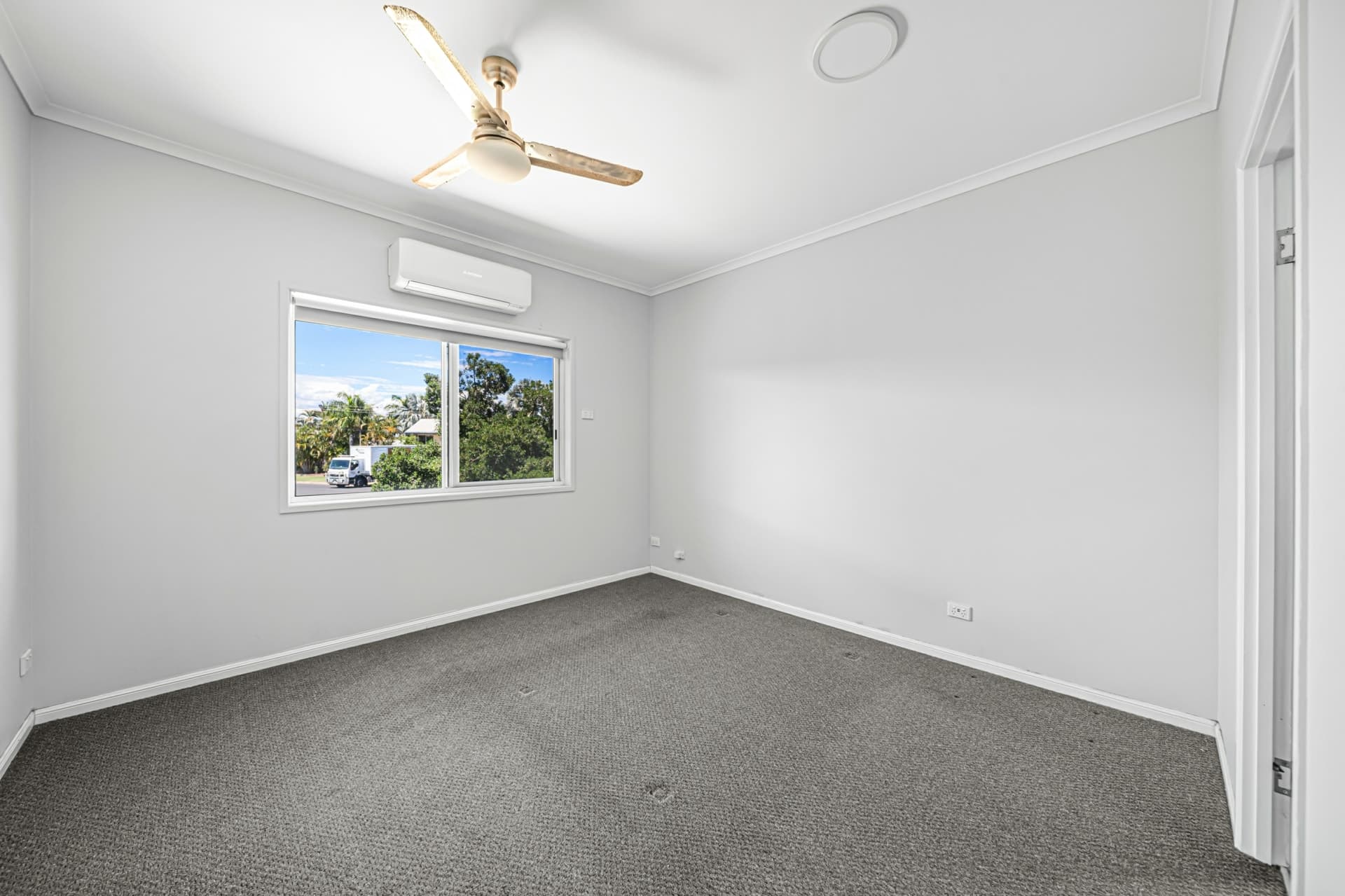 99 Moody Street Emerald QLD, Emerald - Thumbnail 6