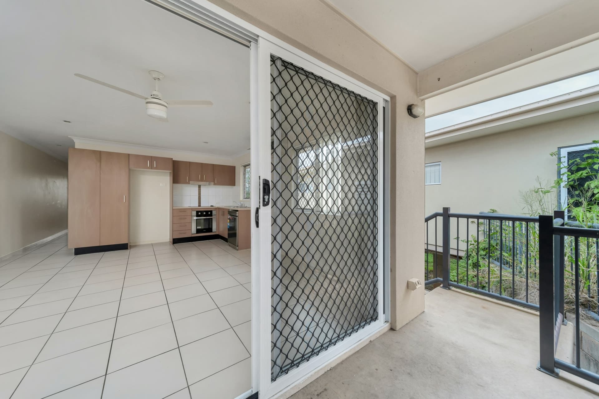 5/6 Sullivan Street Emerald QLD, Emerald - Thumbnail 3