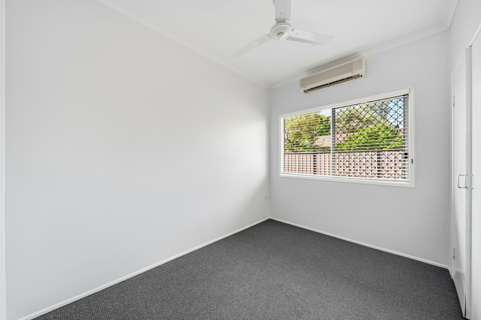 16 Garnet Street Emerald QLD, Emerald - Thumbnail 6