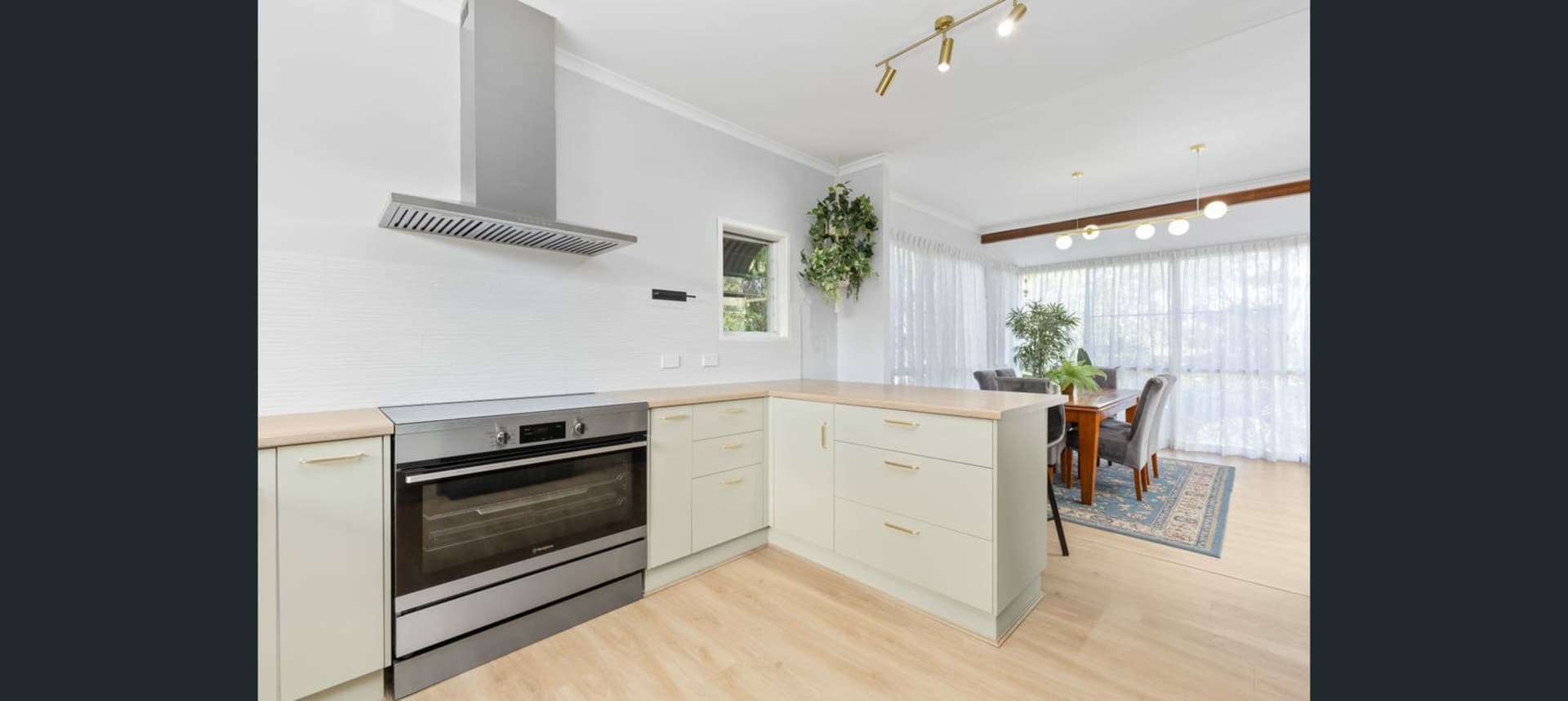 69 Park Avenue Emerald QLD, Emerald - Thumbnail 3