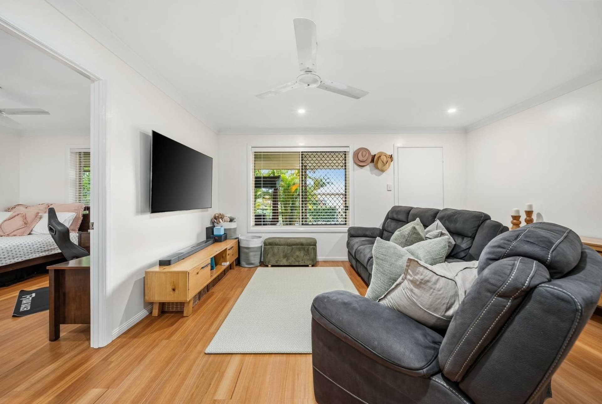 6 Dodd Drive Emerald QLD, Emerald - Thumbnail 6
