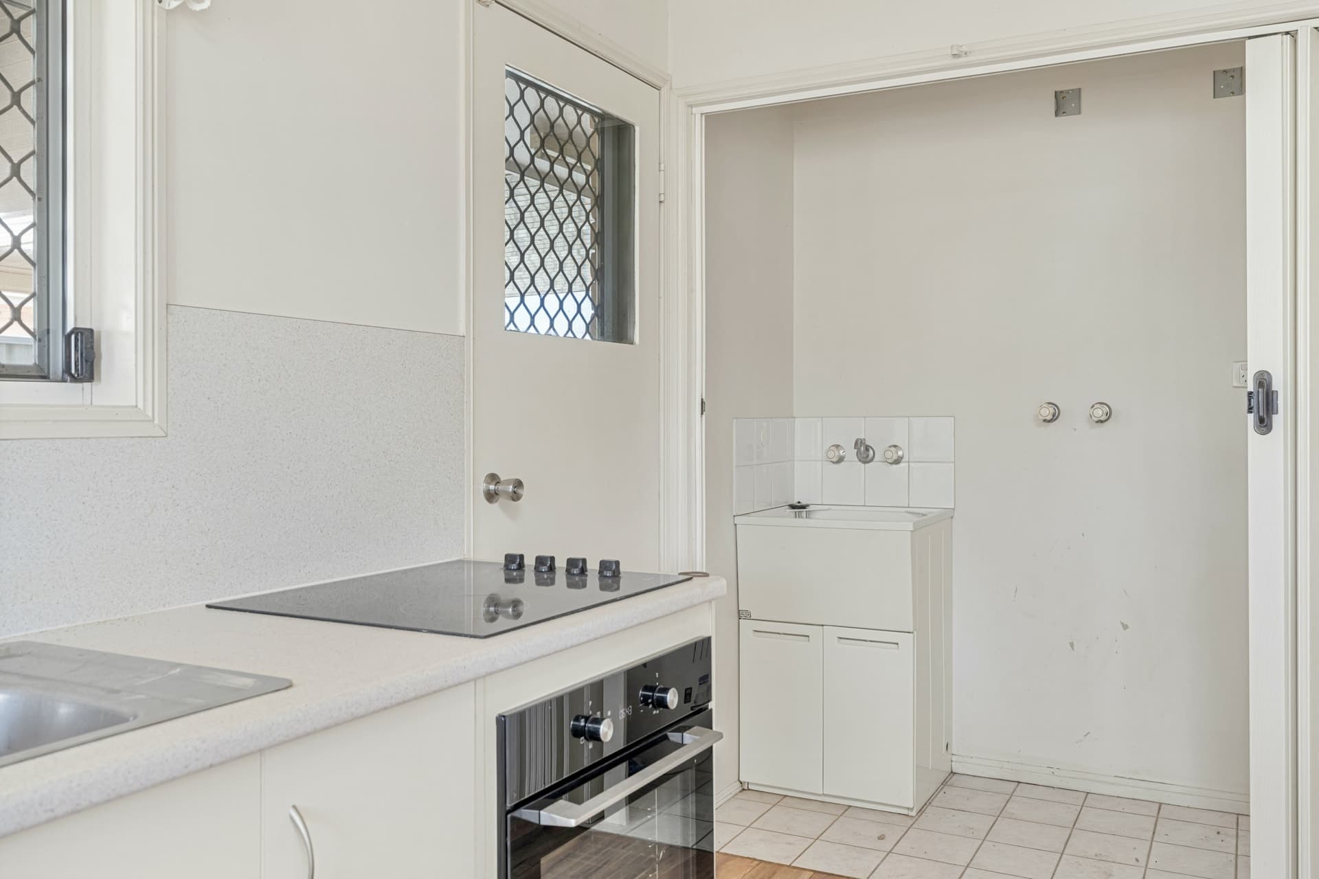 11 Cardinal Street Emerald QLD, Emerald - Thumbnail 8