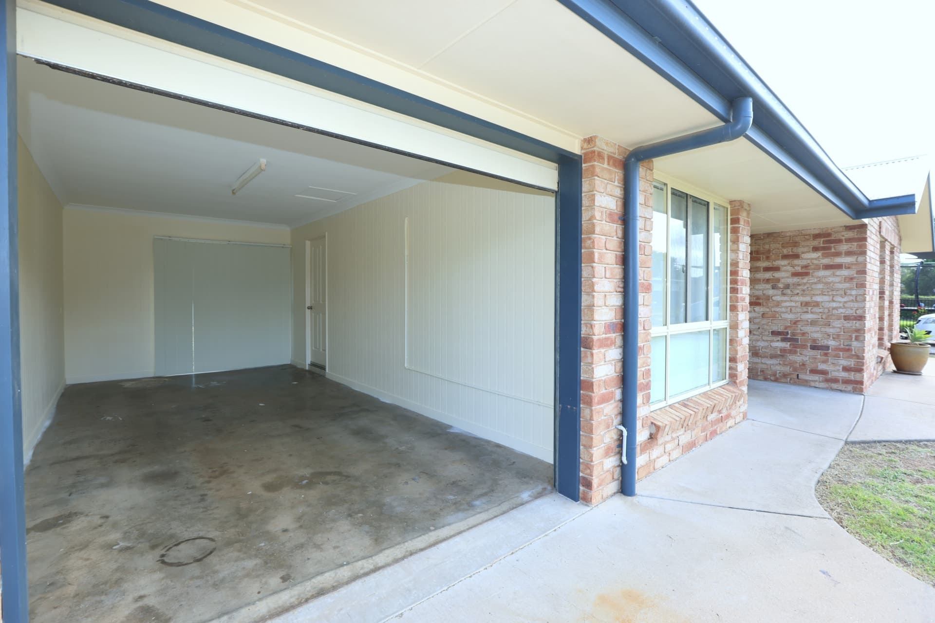 2 Kaitlyn Place Emerald QLD, Emerald - Image 1