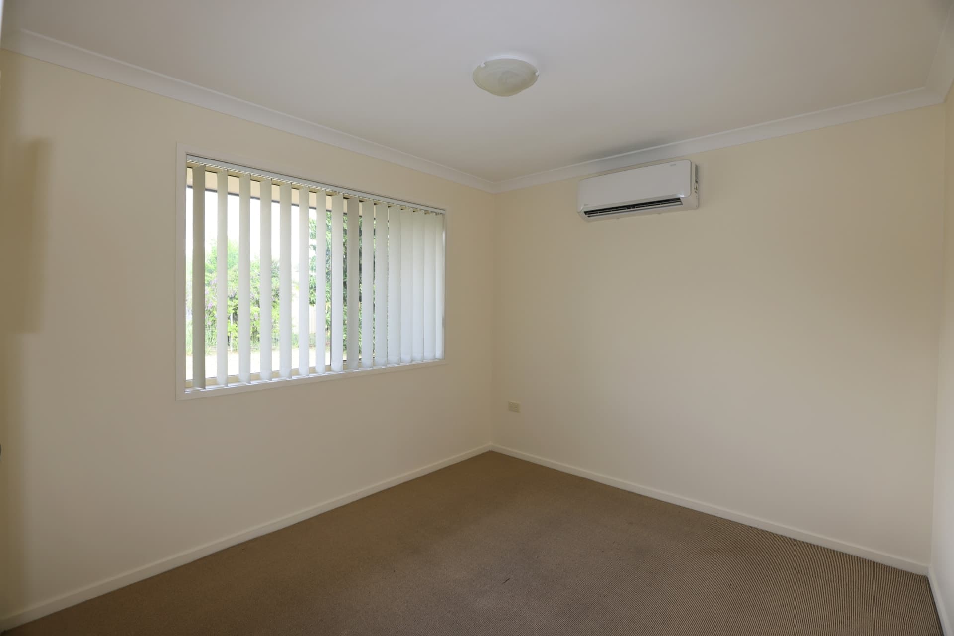 2 Kaitlyn Place Emerald QLD, Emerald - Thumbnail 8