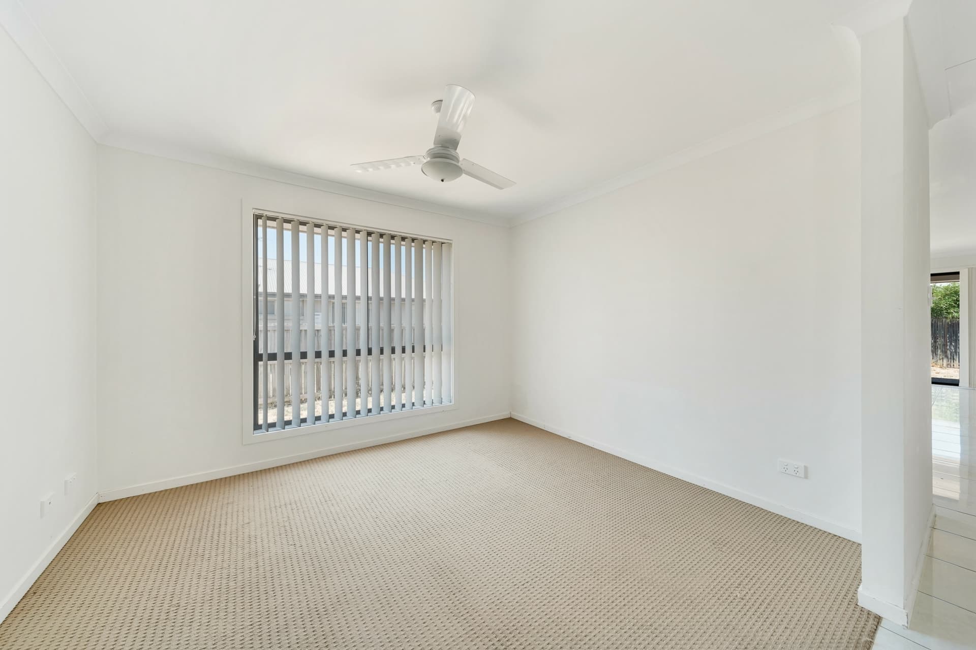 9 Onyx Street Emerald QLD, Emerald - Thumbnail 4
