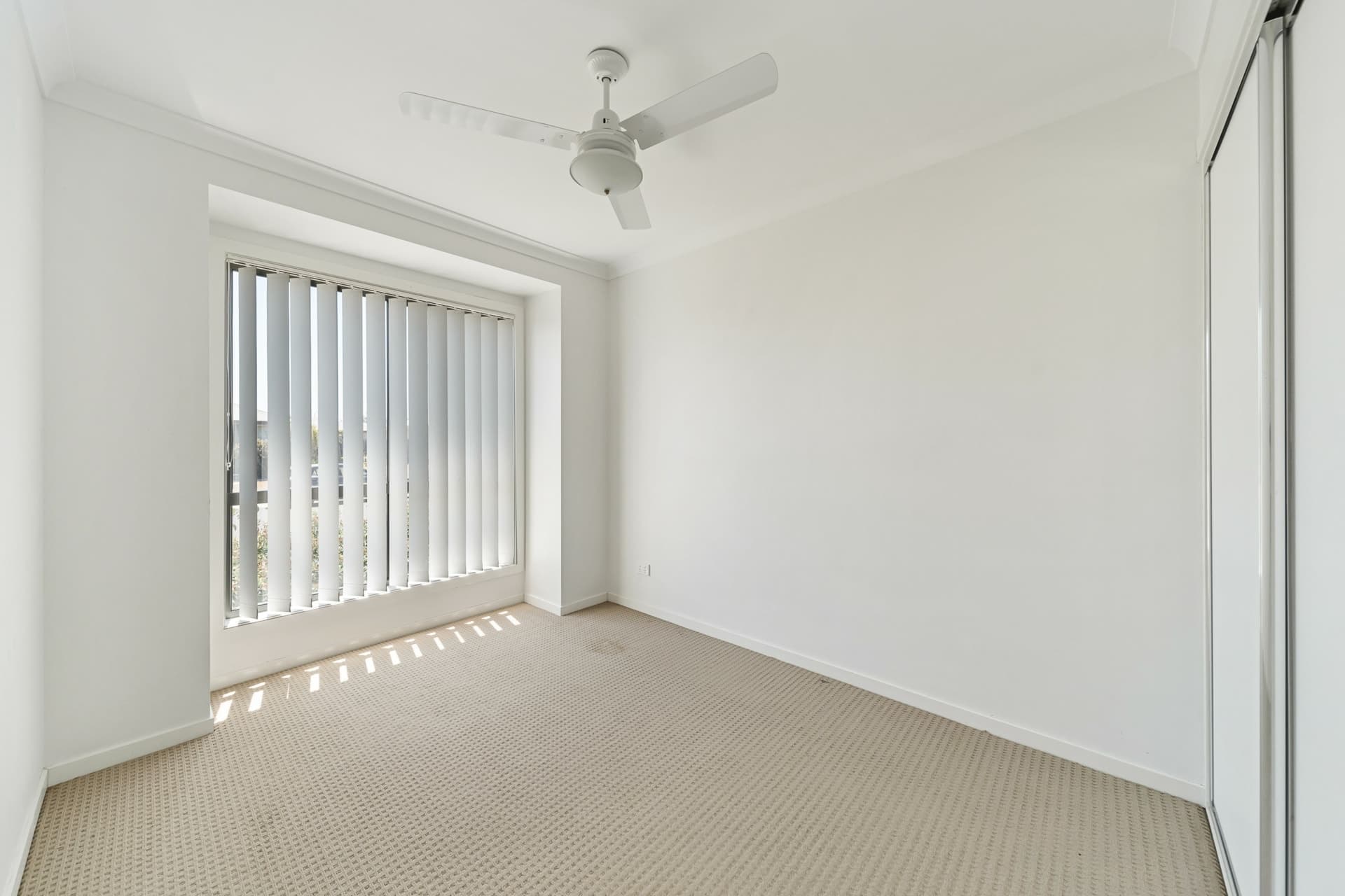 9 Onyx Street Emerald QLD, Emerald - Thumbnail 6