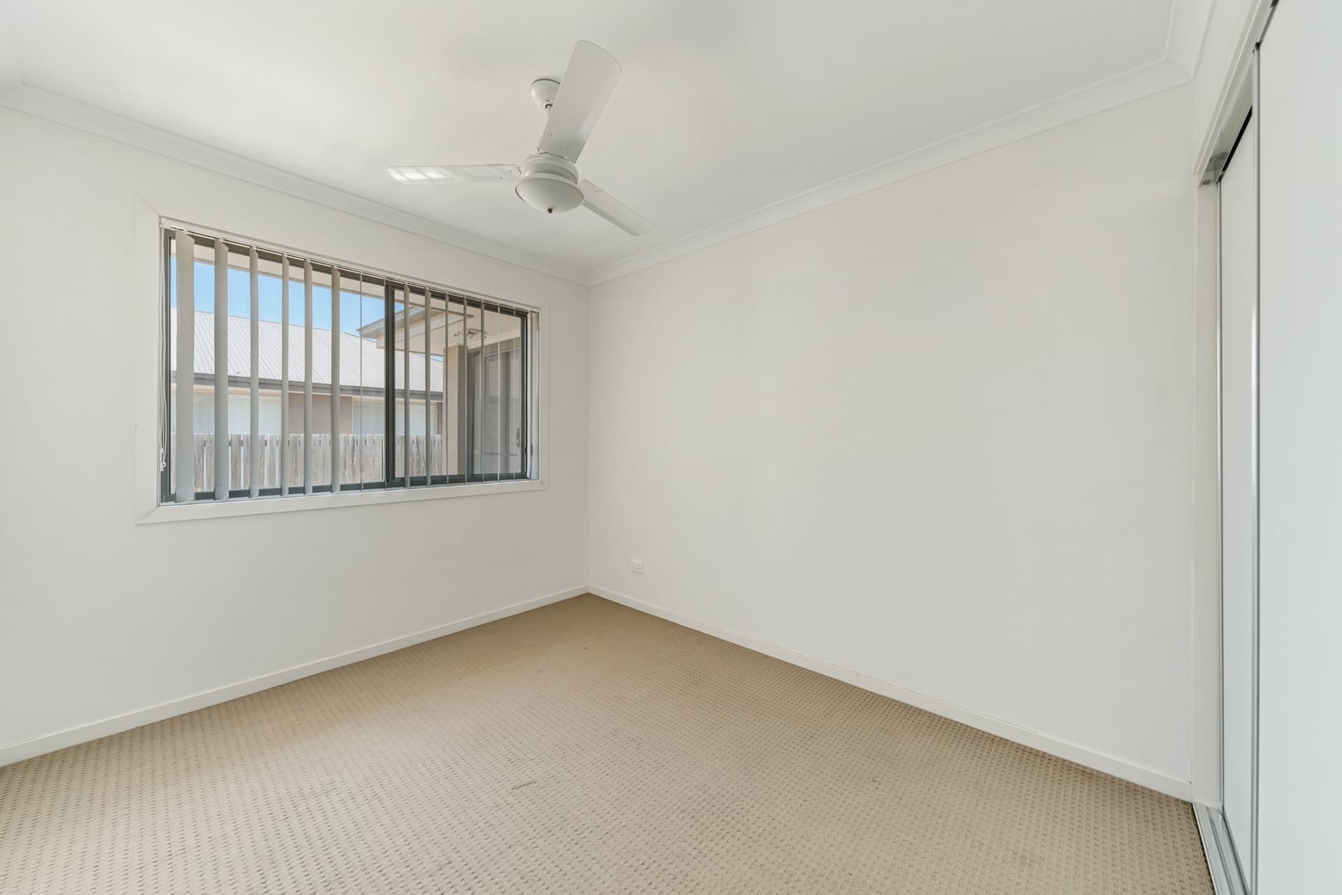 9 Onyx Street Emerald QLD, Emerald - Thumbnail 7