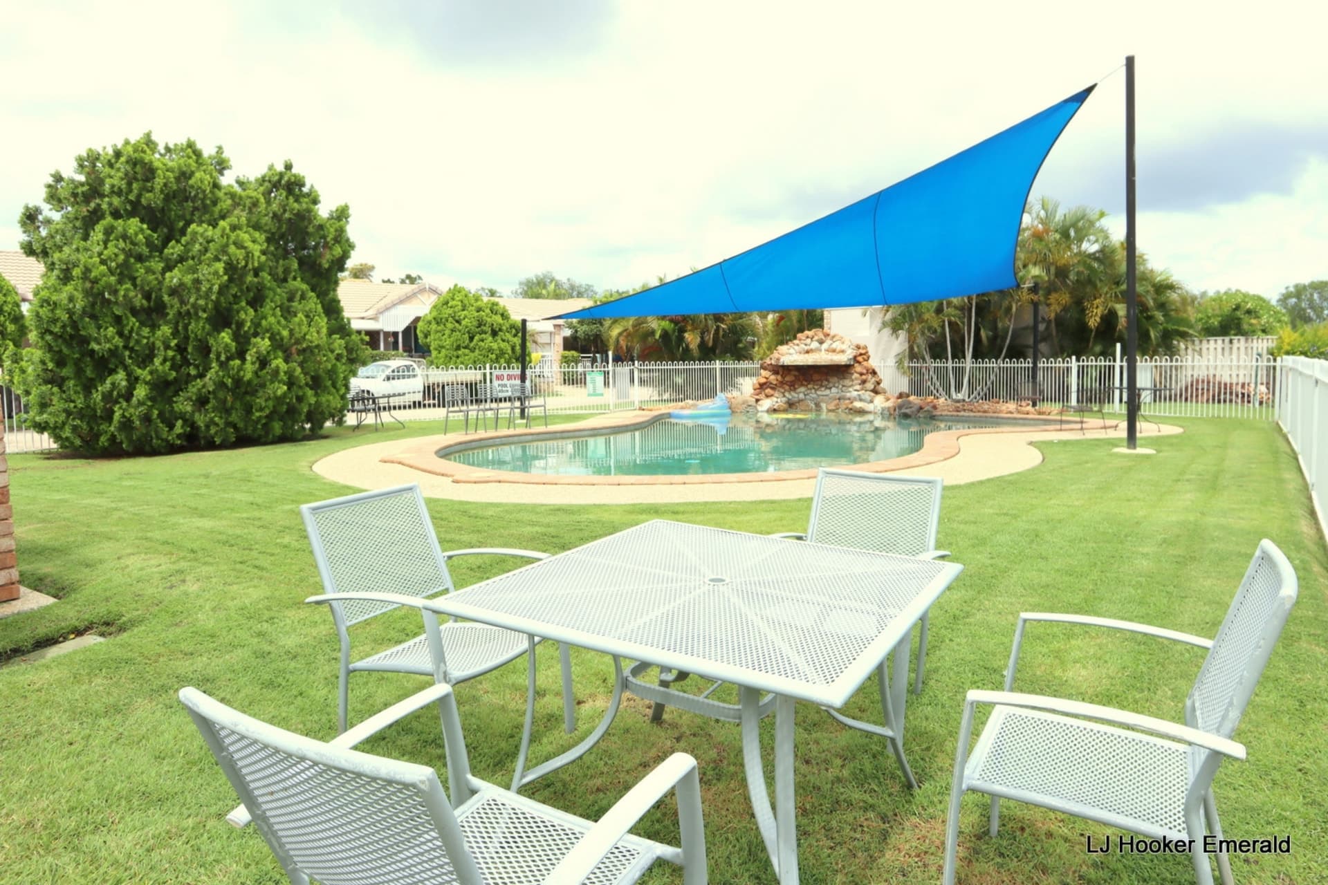 12/24 Riverview Street Emerald QLD, Emerald - Thumbnail 2
