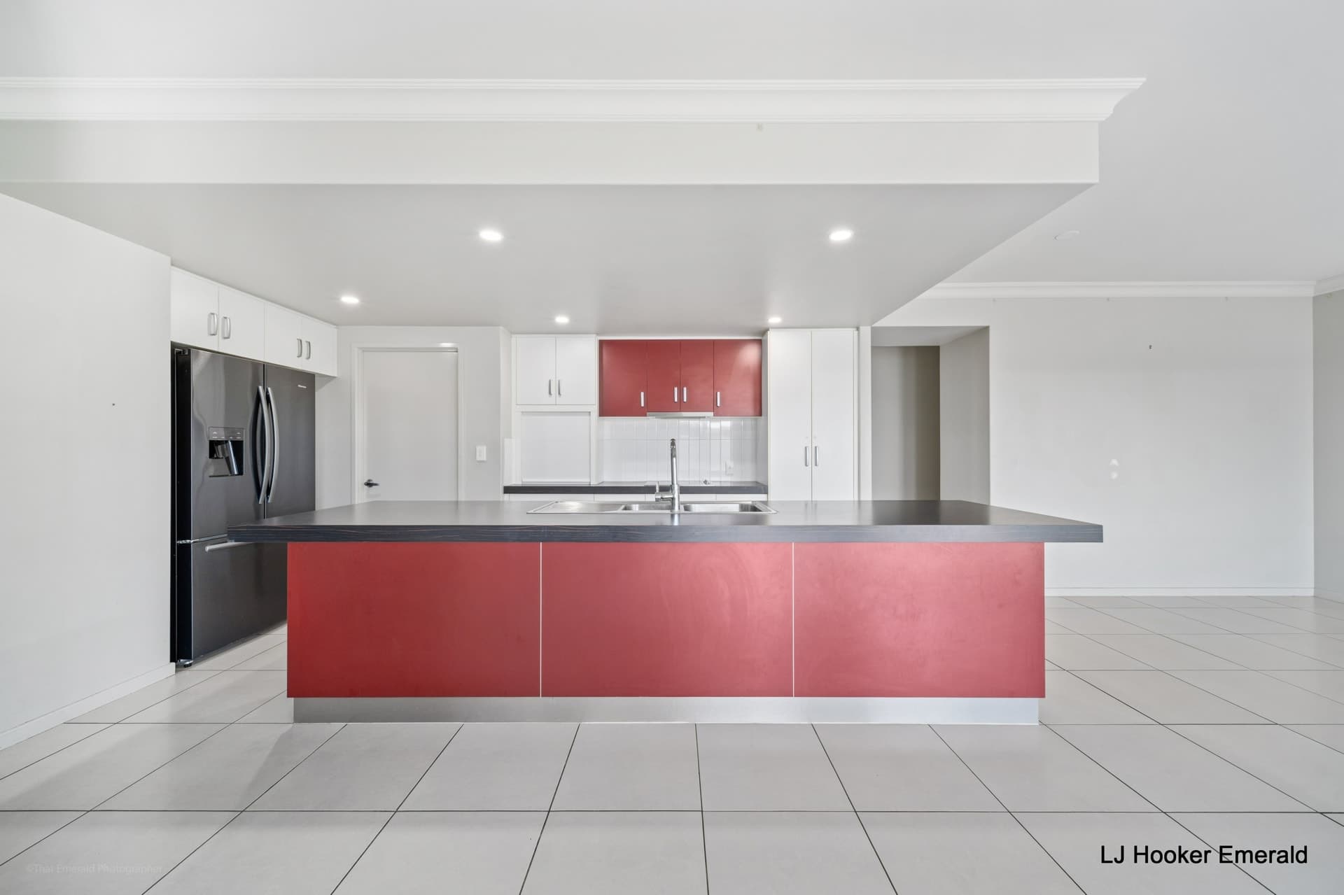 3 Desgrand Street Emerald QLD, Emerald - Thumbnail 8