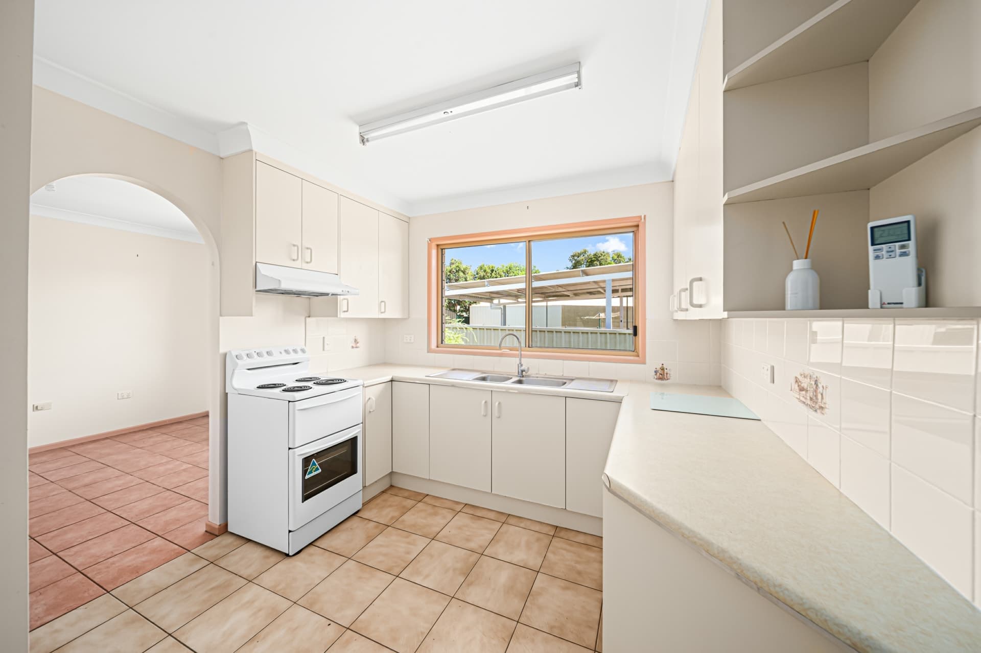 3 Bowyer Drive, Emerald, Emerald - Thumbnail 3