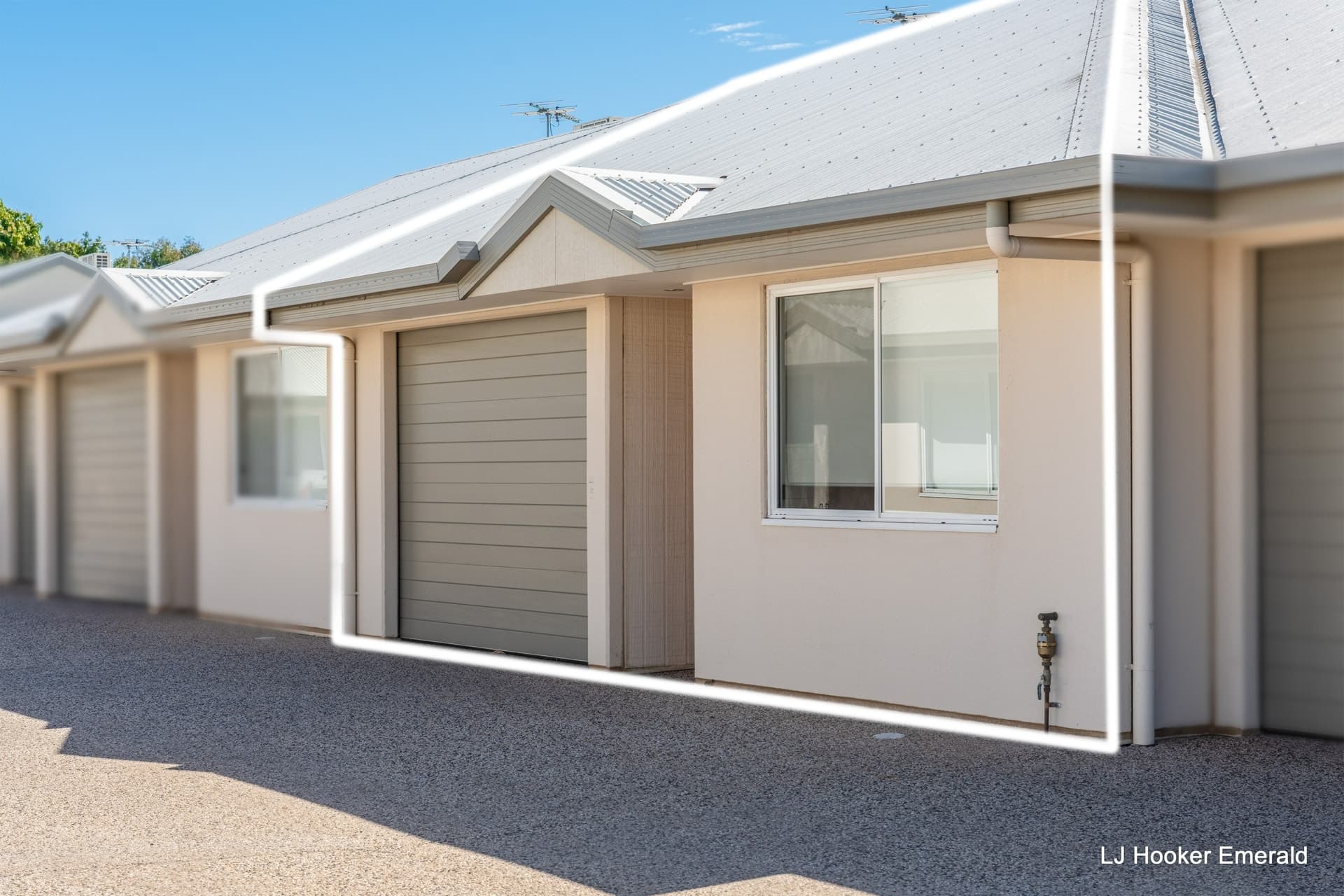 2/53 Retro Street Emerald QLD, Emerald - Image 1