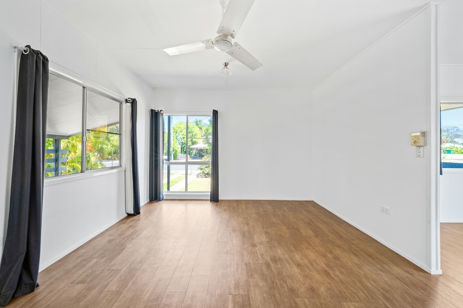 5 Leichardt Street Emerald QLD, Emerald - Thumbnail 3