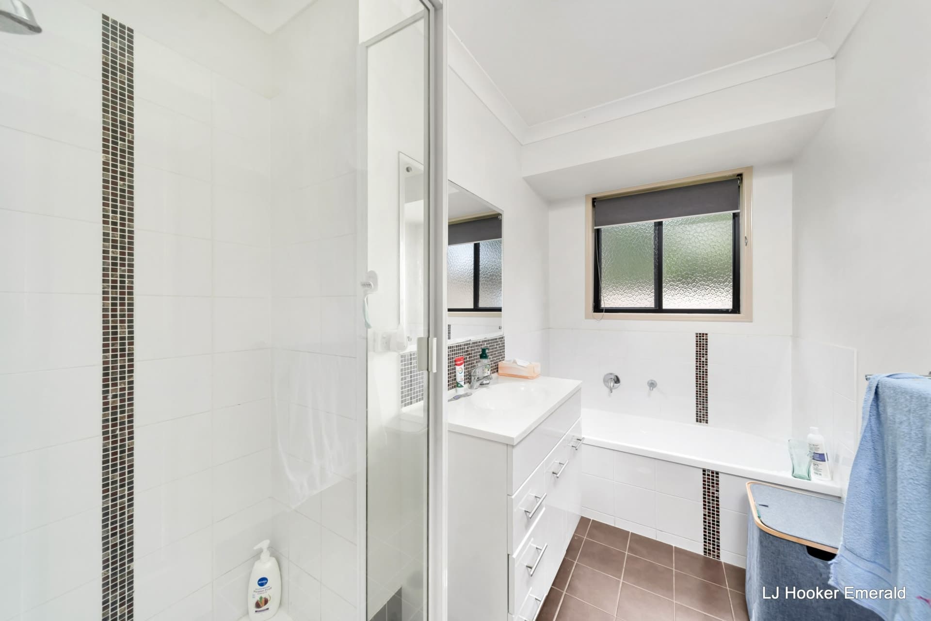 43 Blue Gums Drive Emerald QLD, Emerald - Image 1