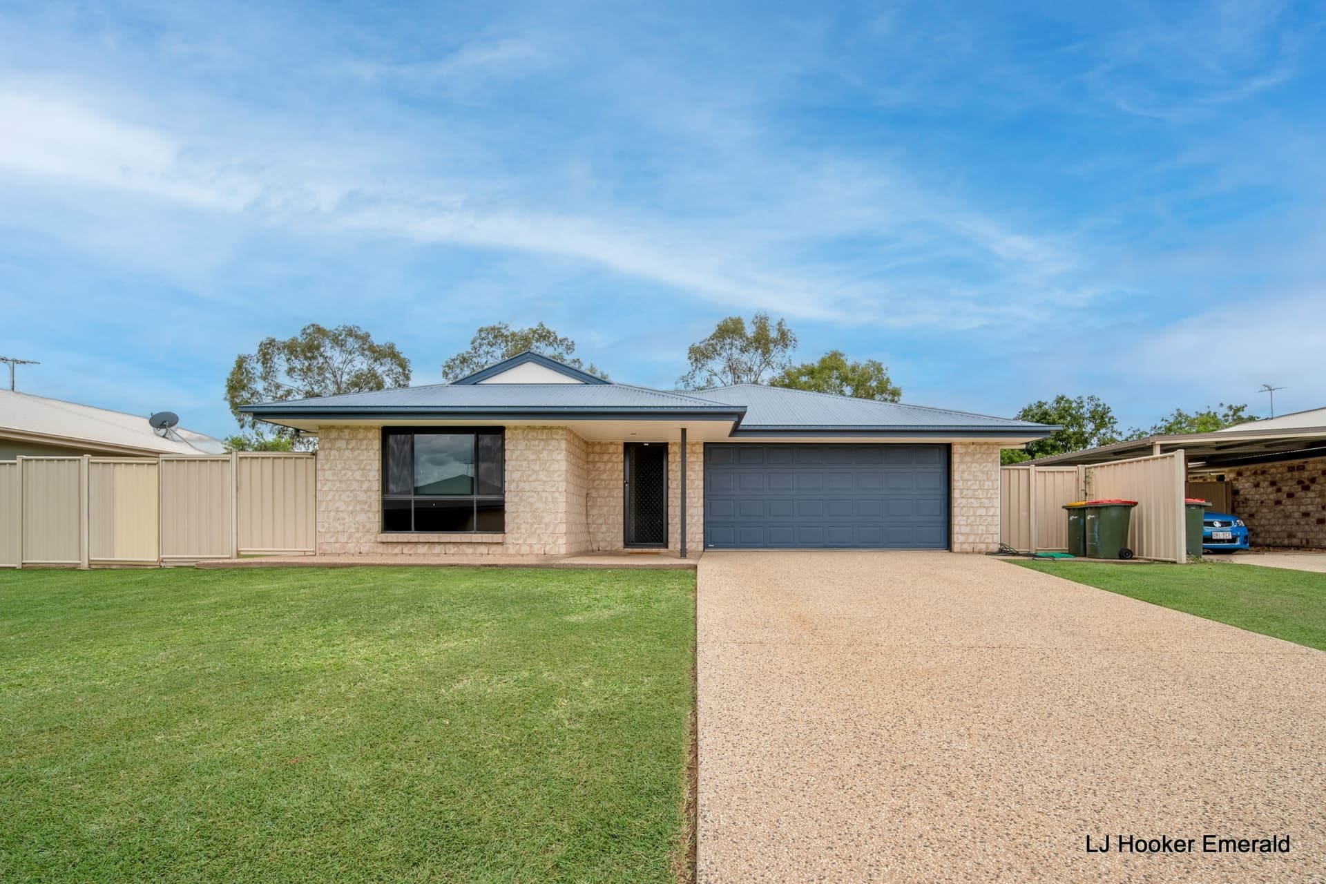 43 Blue Gums Drive Emerald QLD, Emerald - Thumbnail 2