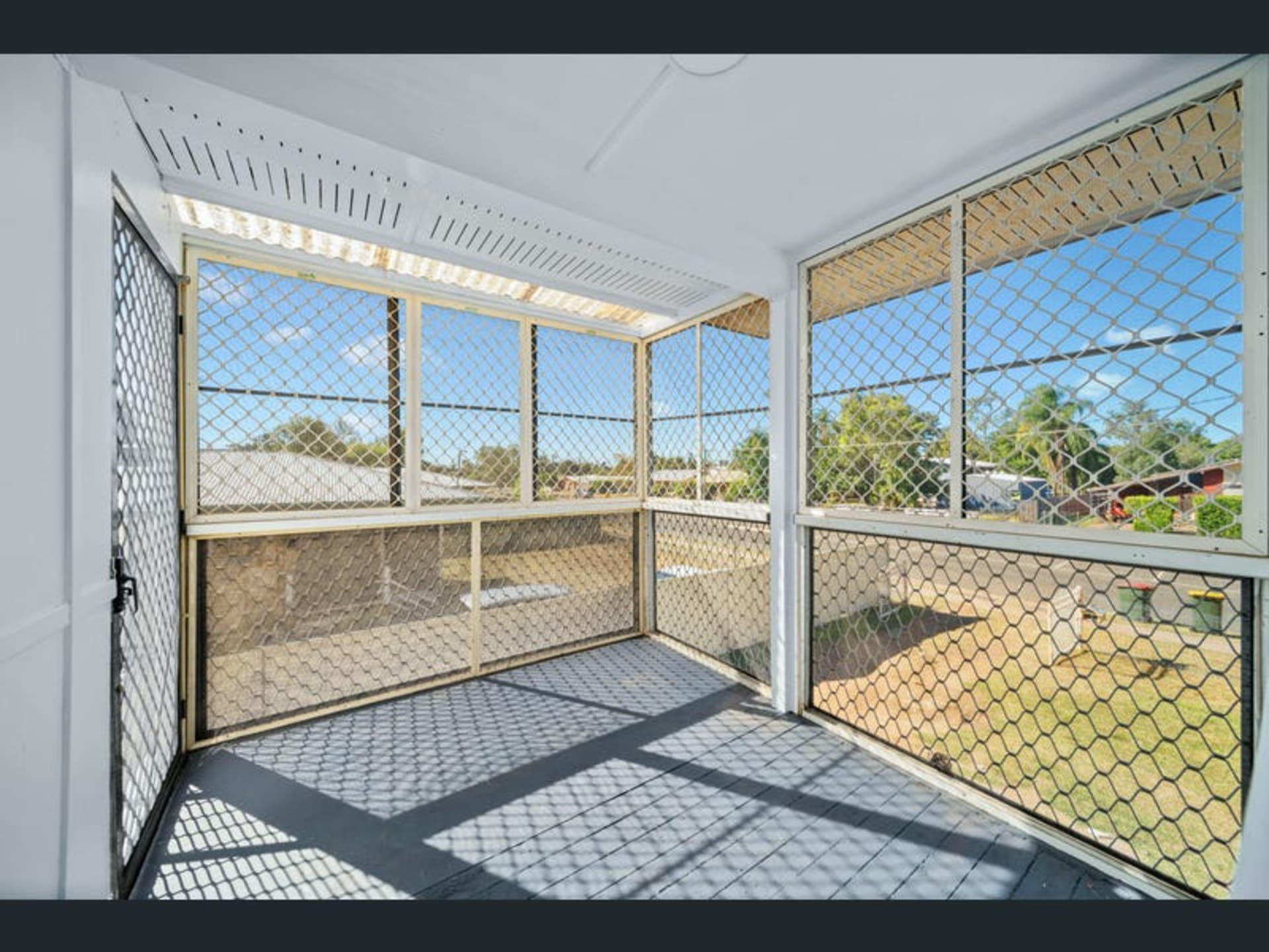 145 Borilla Street Emerald QLD, Emerald - Thumbnail 3