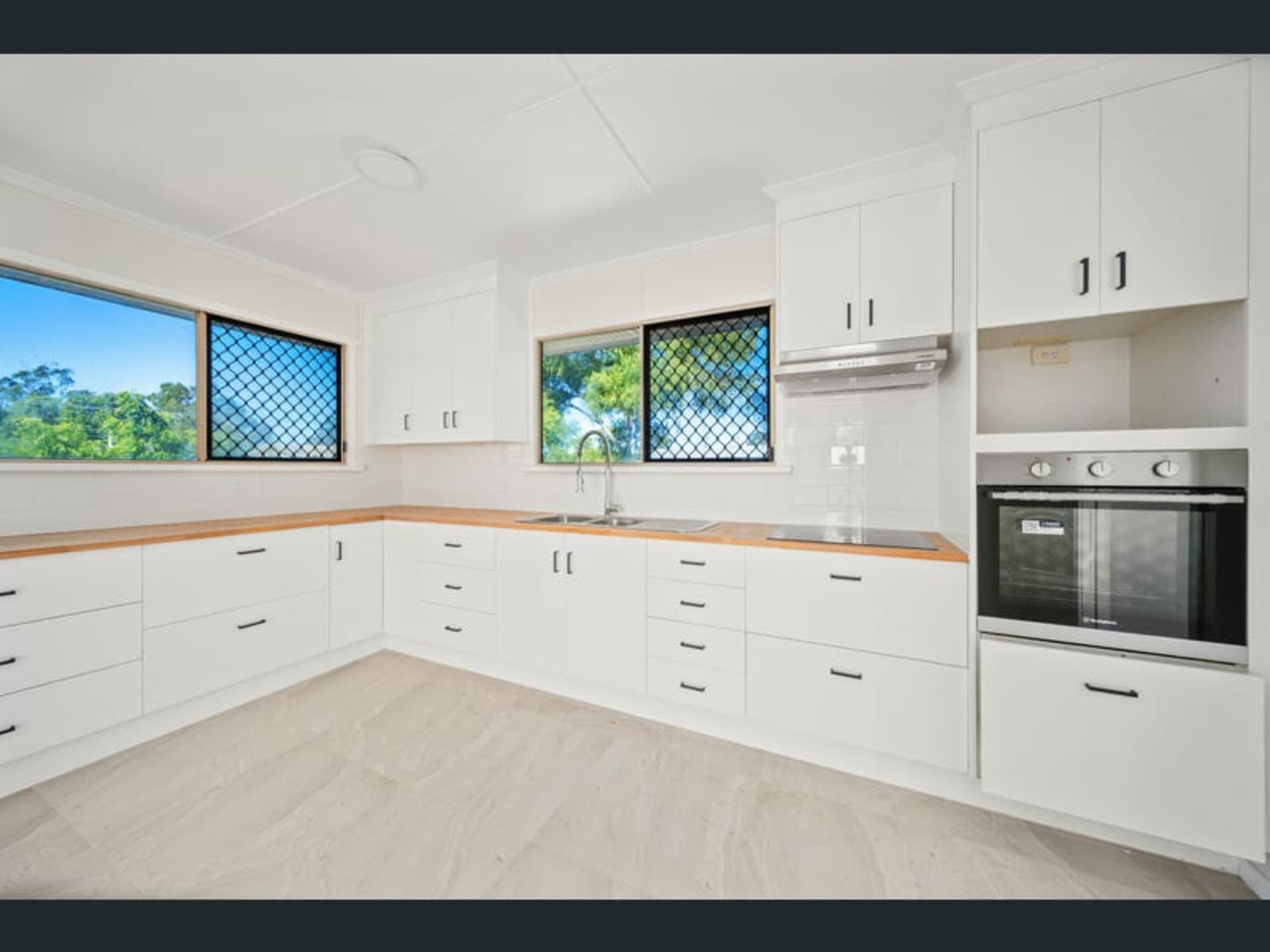 145 Borilla Street Emerald QLD, Emerald - Thumbnail 4